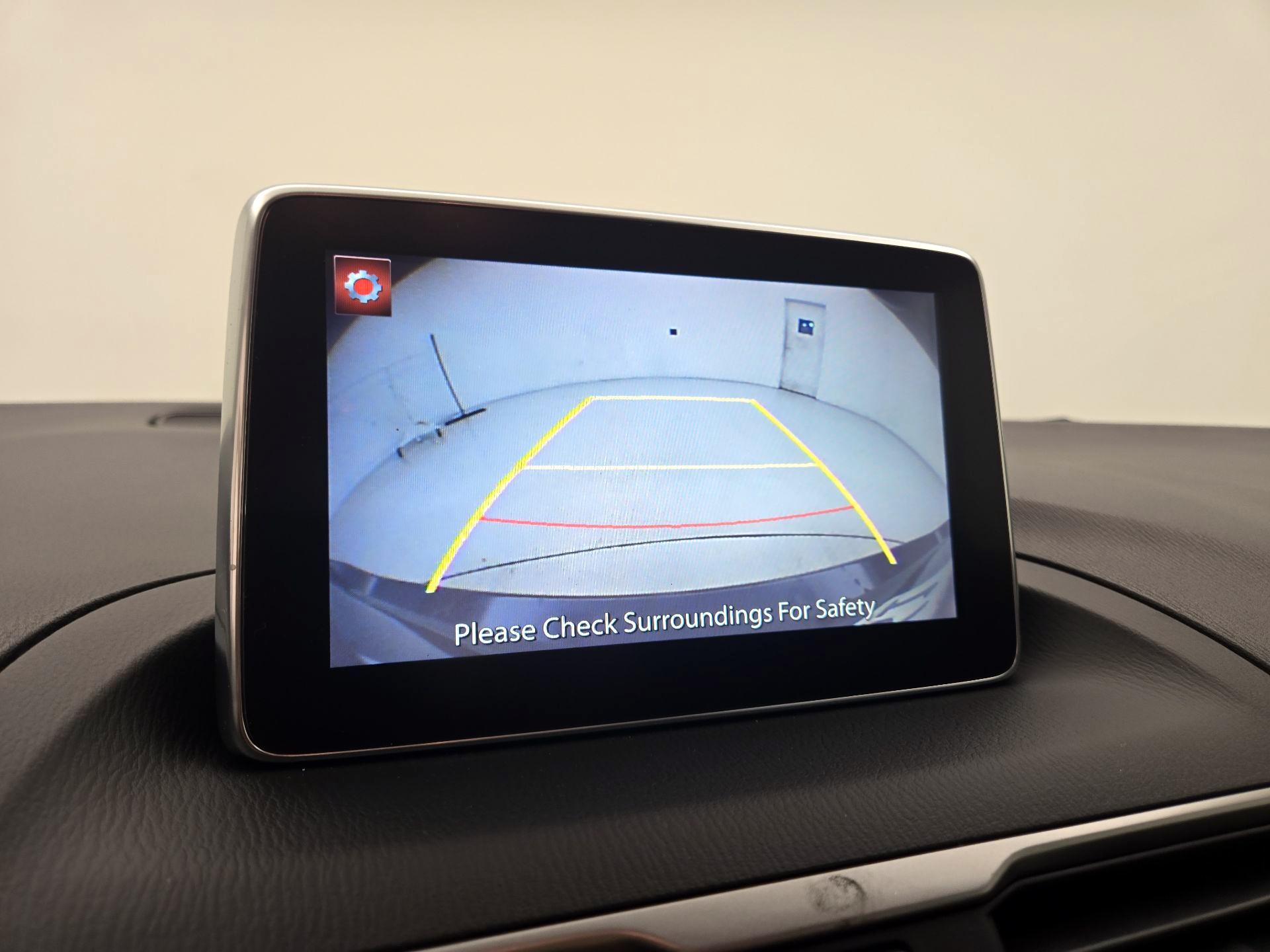 Thumbnail: 2015 Mazda Mazda3 - 14