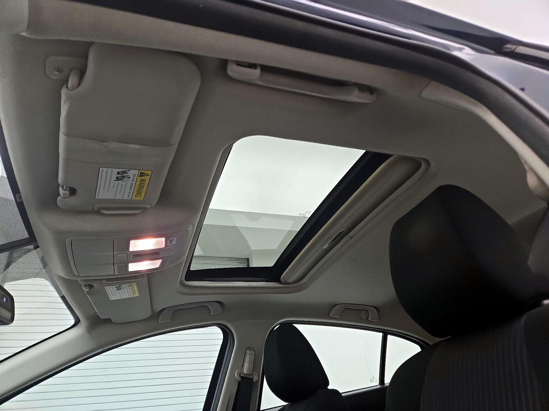 Thumbnail: 2015 Mazda Mazda3 - 19