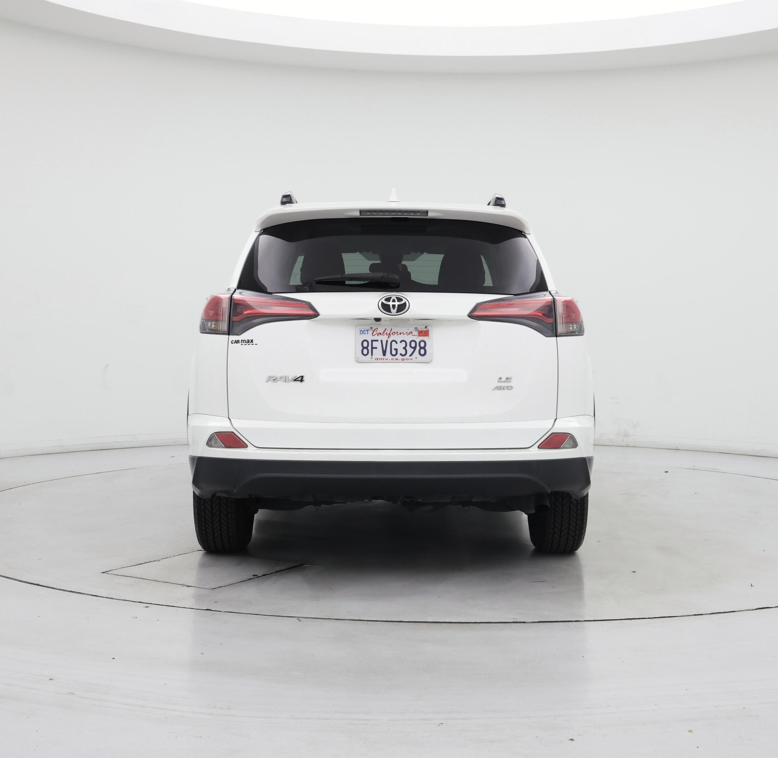 Thumbnail: 2018 Toyota RAV4 - 6