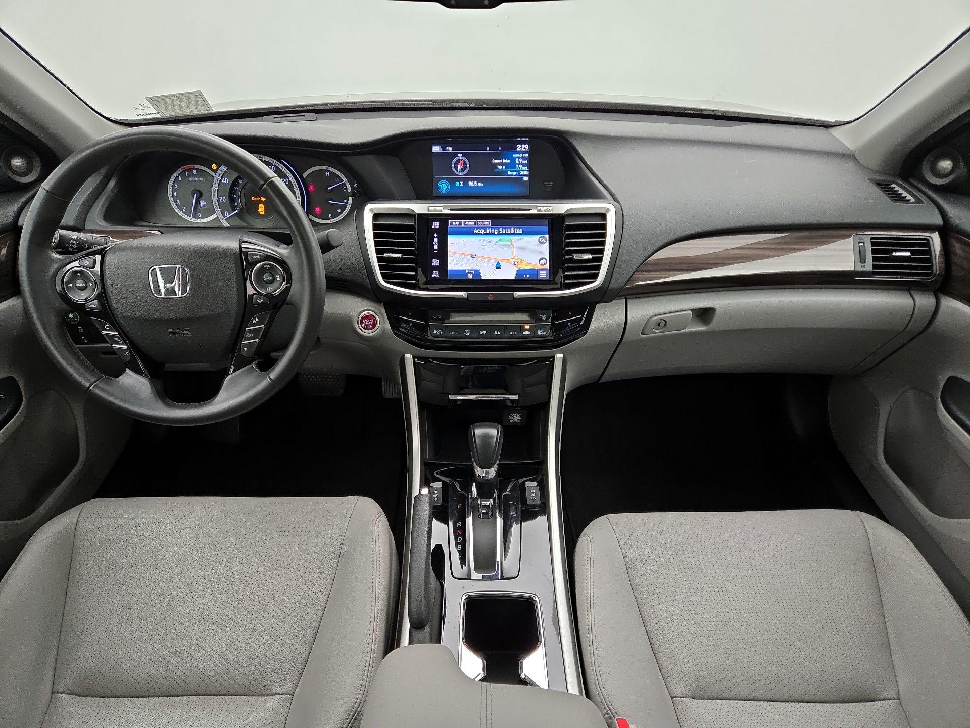 Thumbnail: 2017 Honda Accord - 9