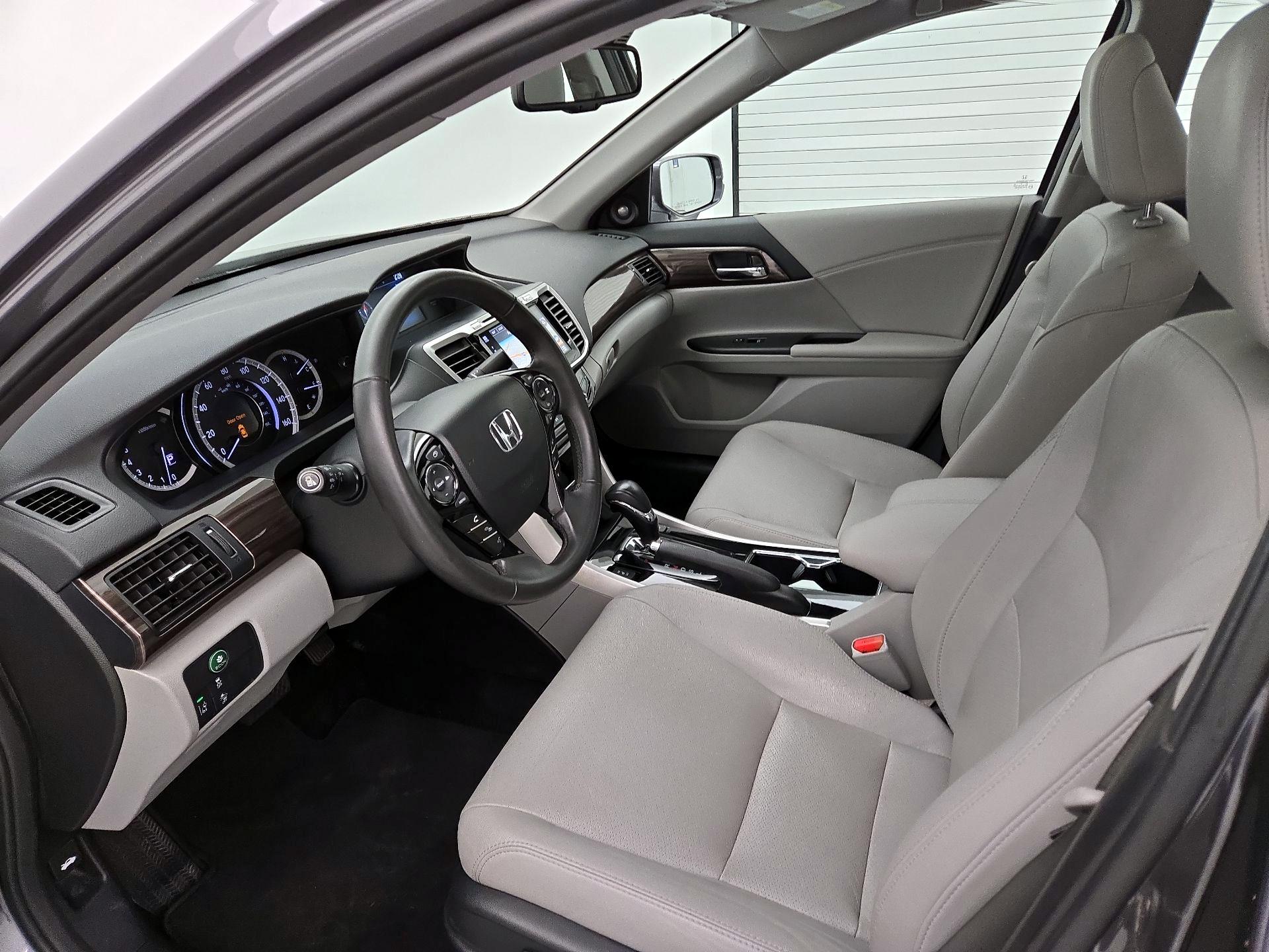 Thumbnail: 2017 Honda Accord - 11