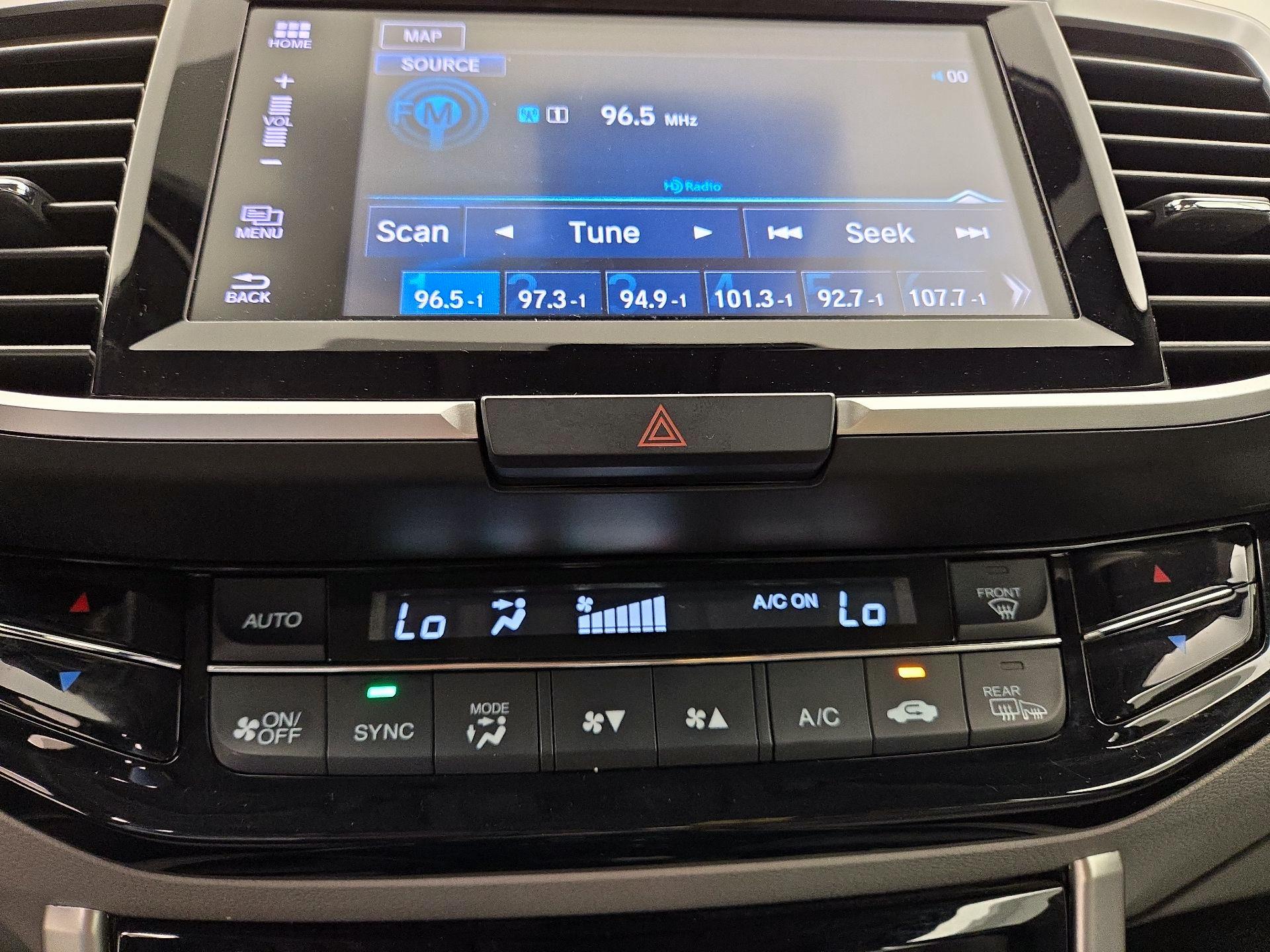 Thumbnail: 2017 Honda Accord - 17