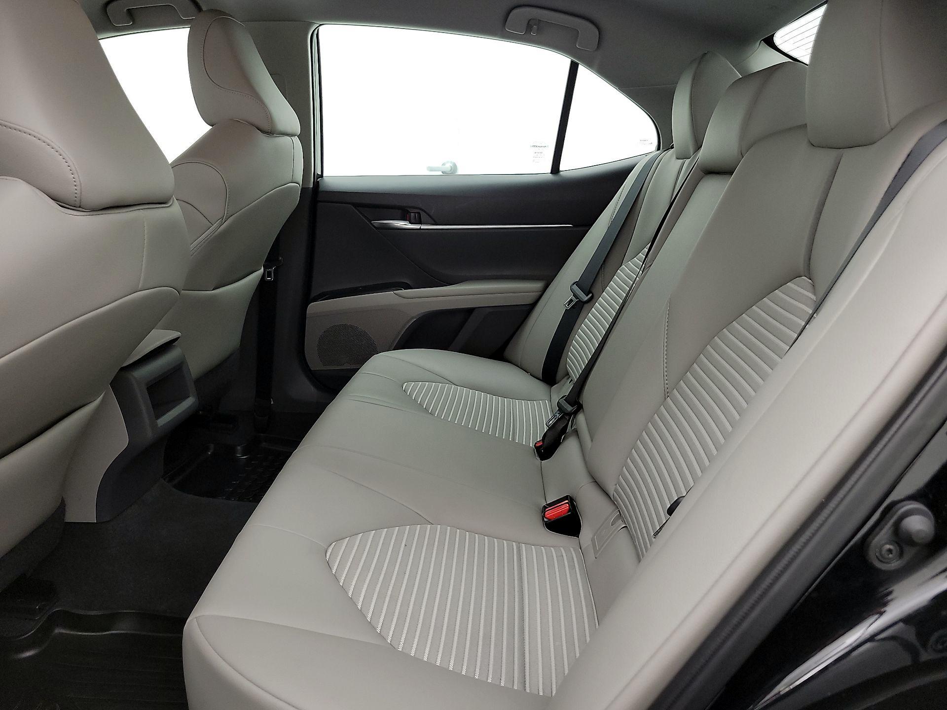 Thumbnail: 2020 Toyota Camry - 19