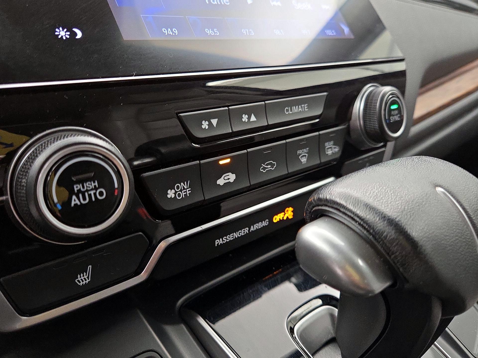Thumbnail: 2017 Honda CR-V - 16