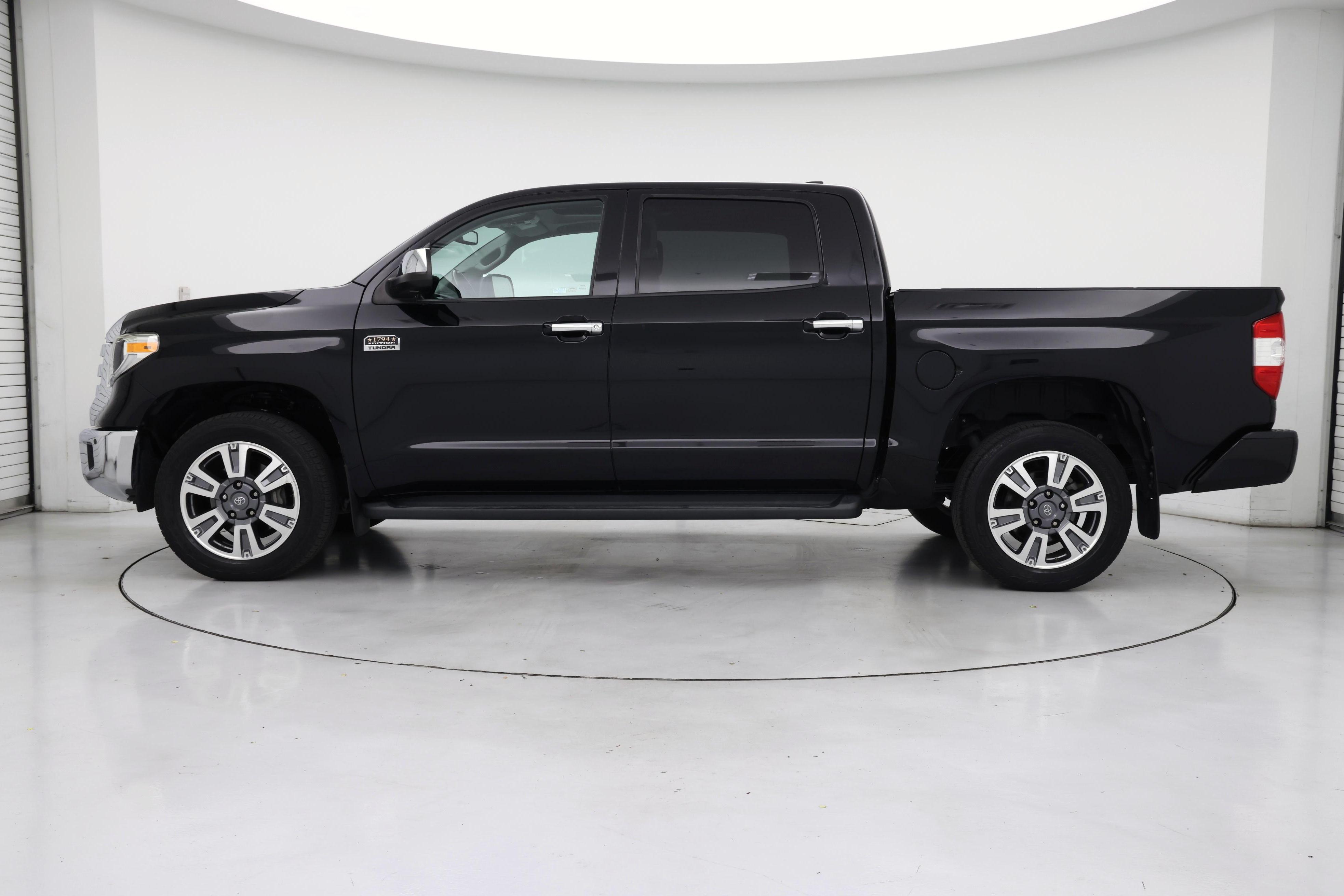 Thumbnail: 2020 Toyota Tundra - 3