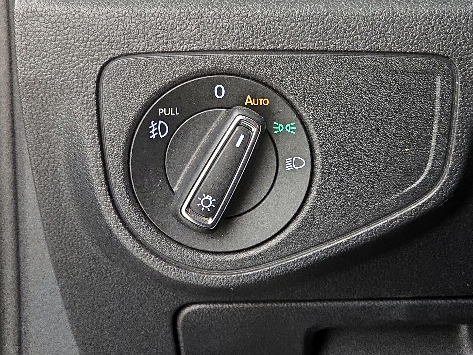 Thumbnail: 2019 Volkswagen Atlas - 13