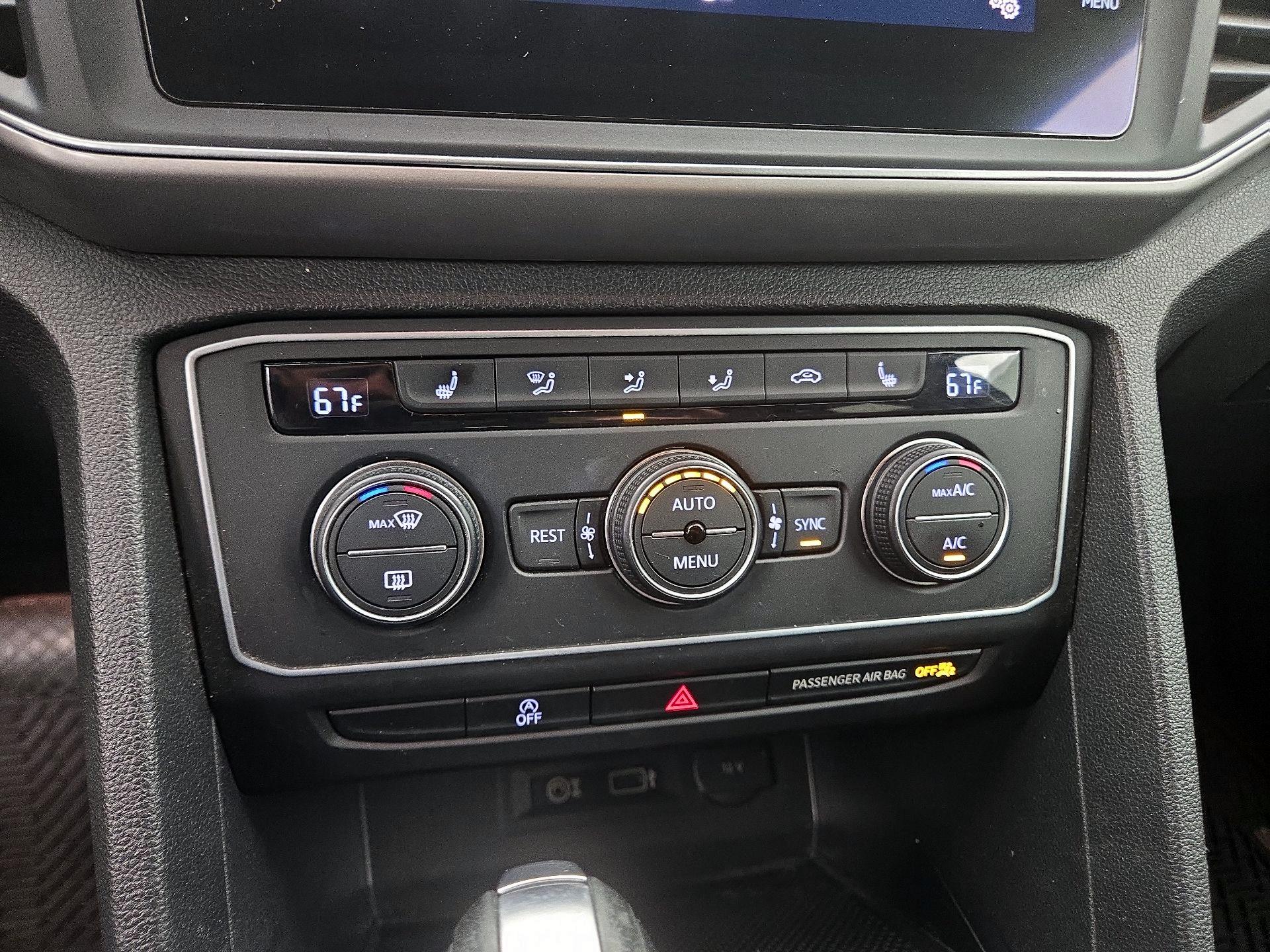 Thumbnail: 2019 Volkswagen Atlas - 16