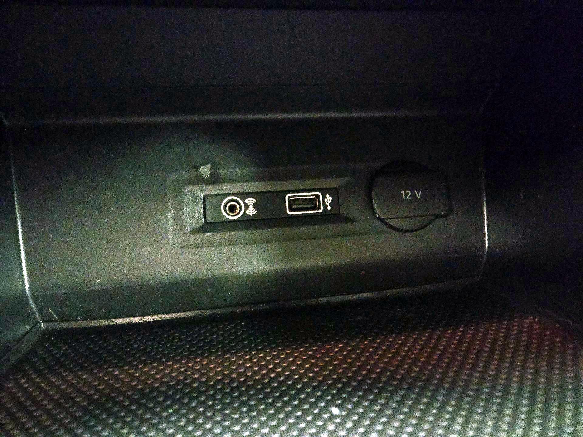 Thumbnail: 2019 Volkswagen Atlas - 18