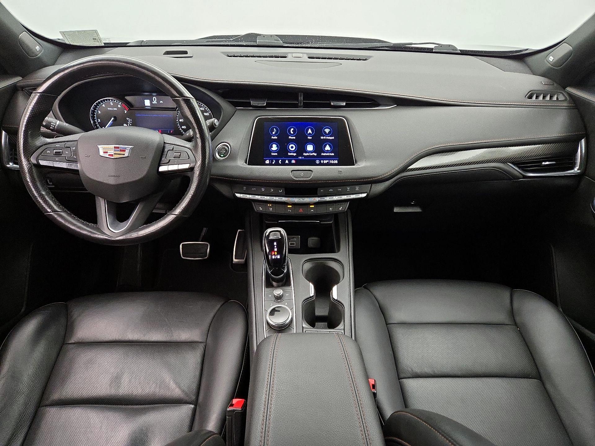 Thumbnail: 2020 Cadillac XT4 - 9