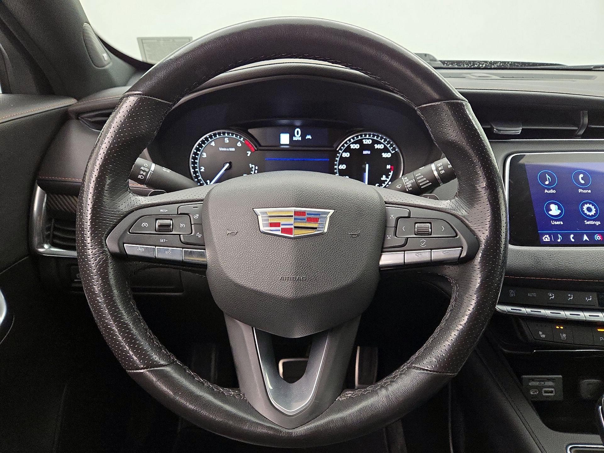 Thumbnail: 2020 Cadillac XT4 - 10