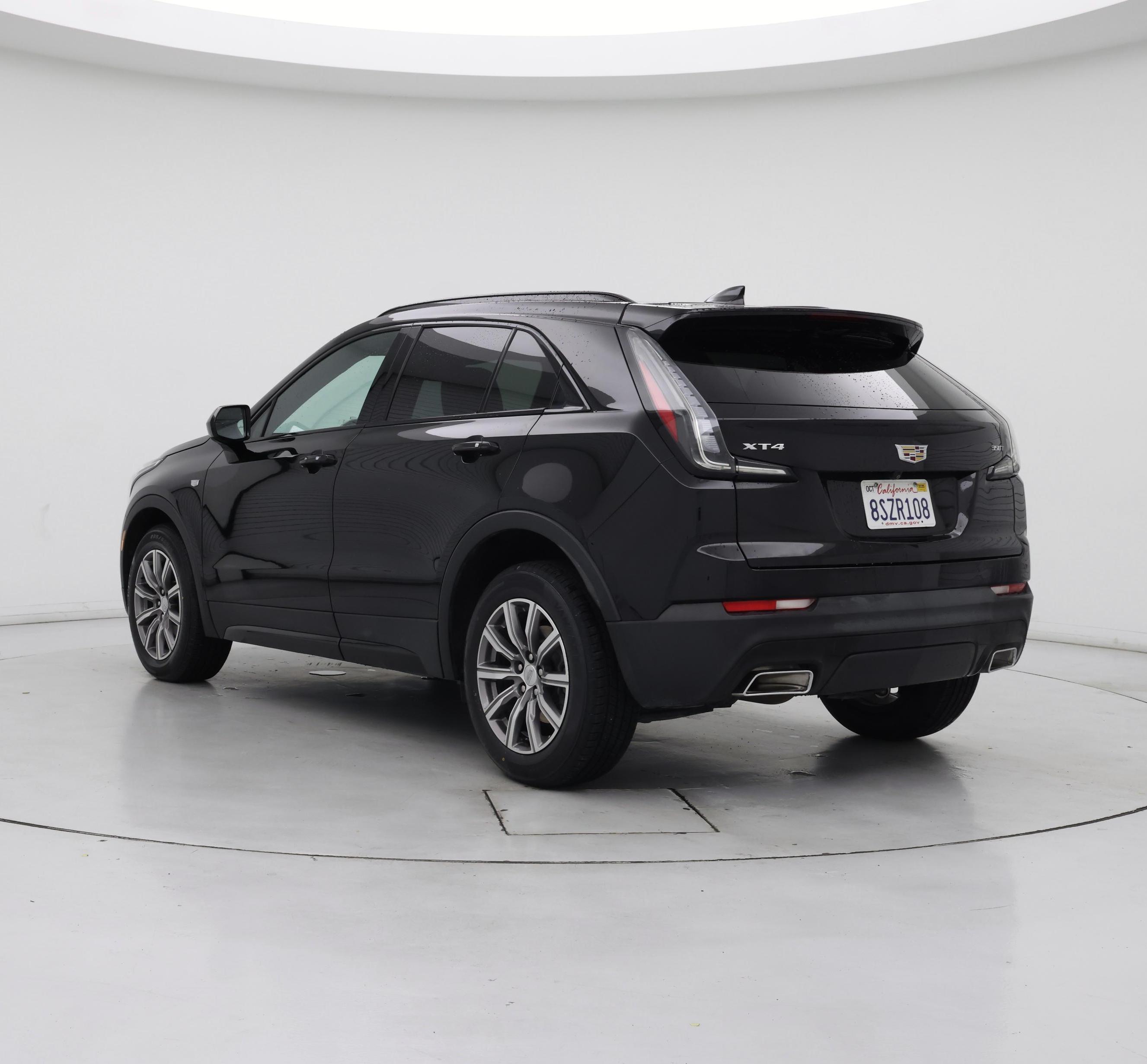Thumbnail: 2020 Cadillac XT4 - 2