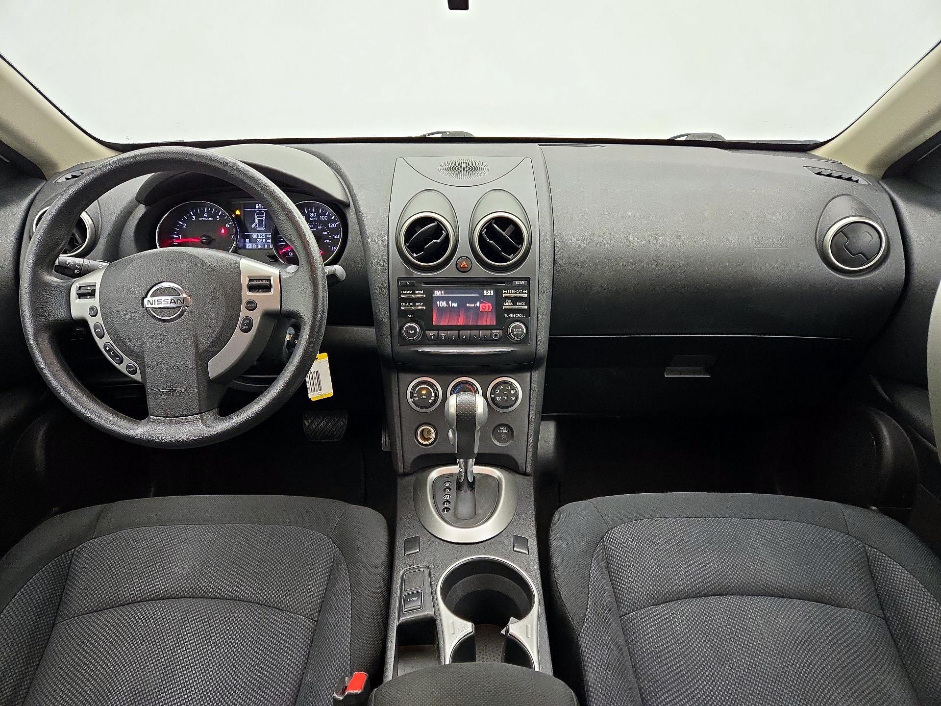 Thumbnail: 2015 Nissan Rogue - 9