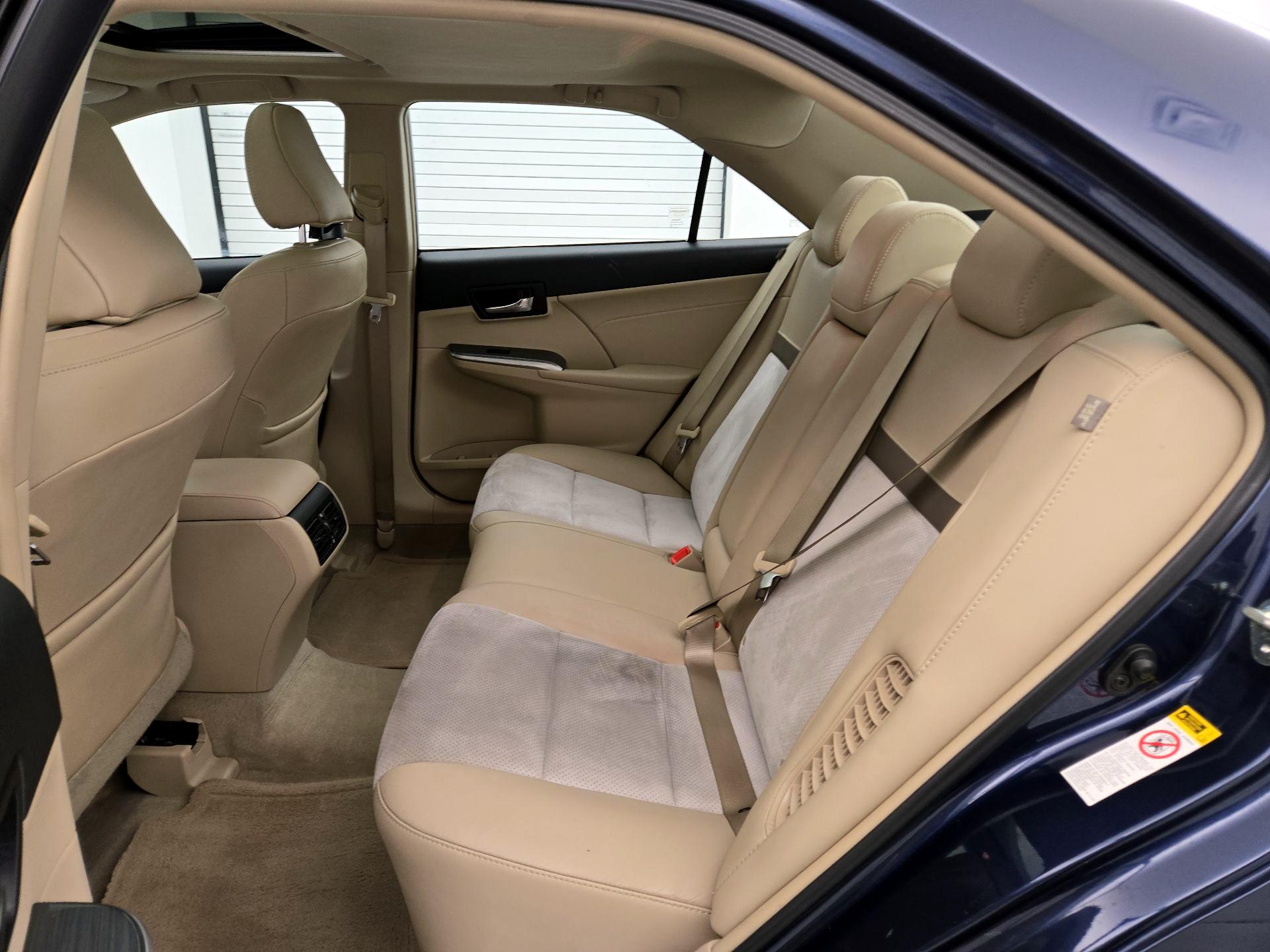 Thumbnail: 2014 Toyota Camry - 19