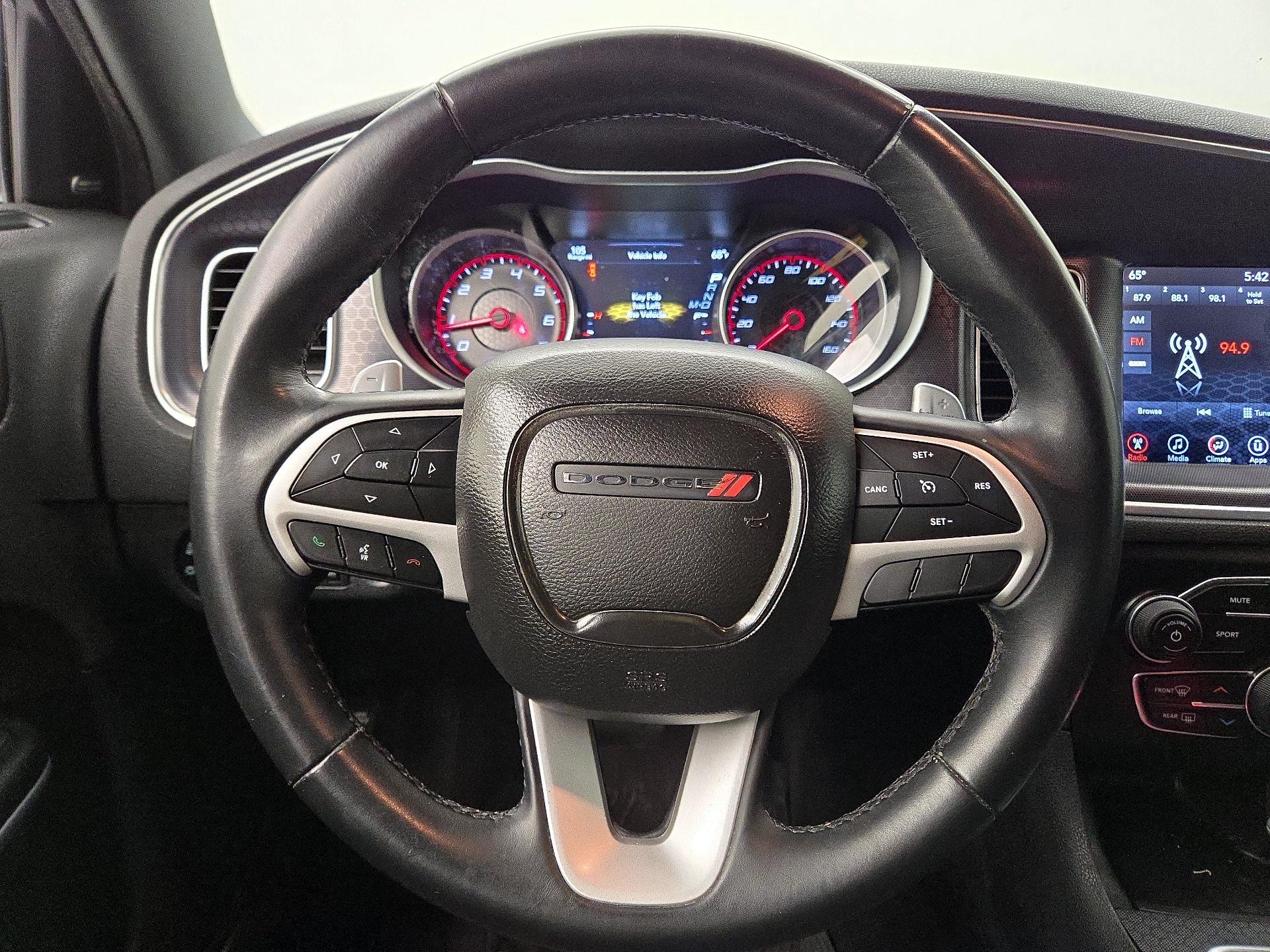 Thumbnail: 2017 Dodge Charger - 10