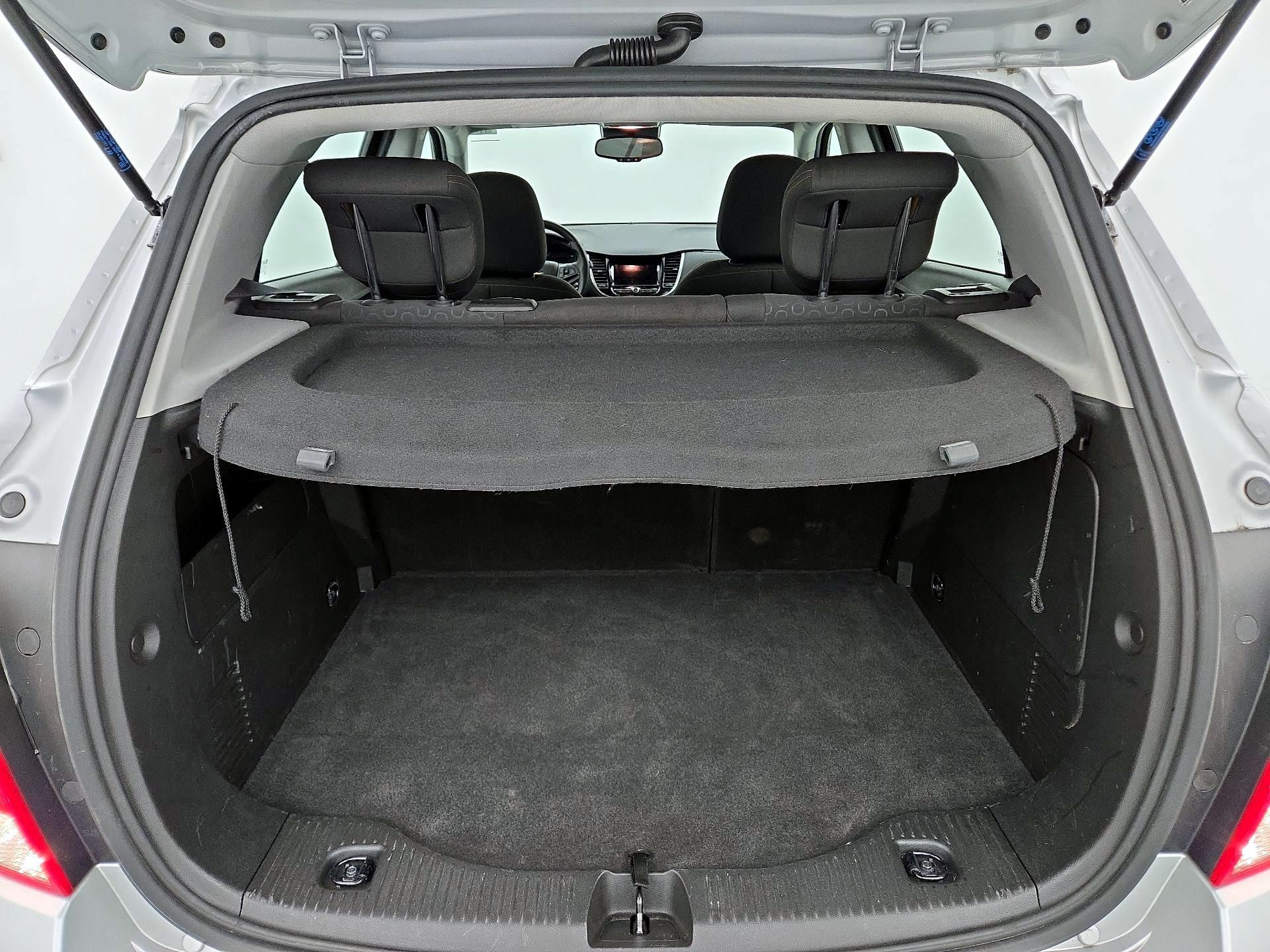 Thumbnail: 2018 Chevrolet Trax - 20