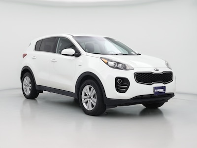 White 2017 Kia Sportage LX