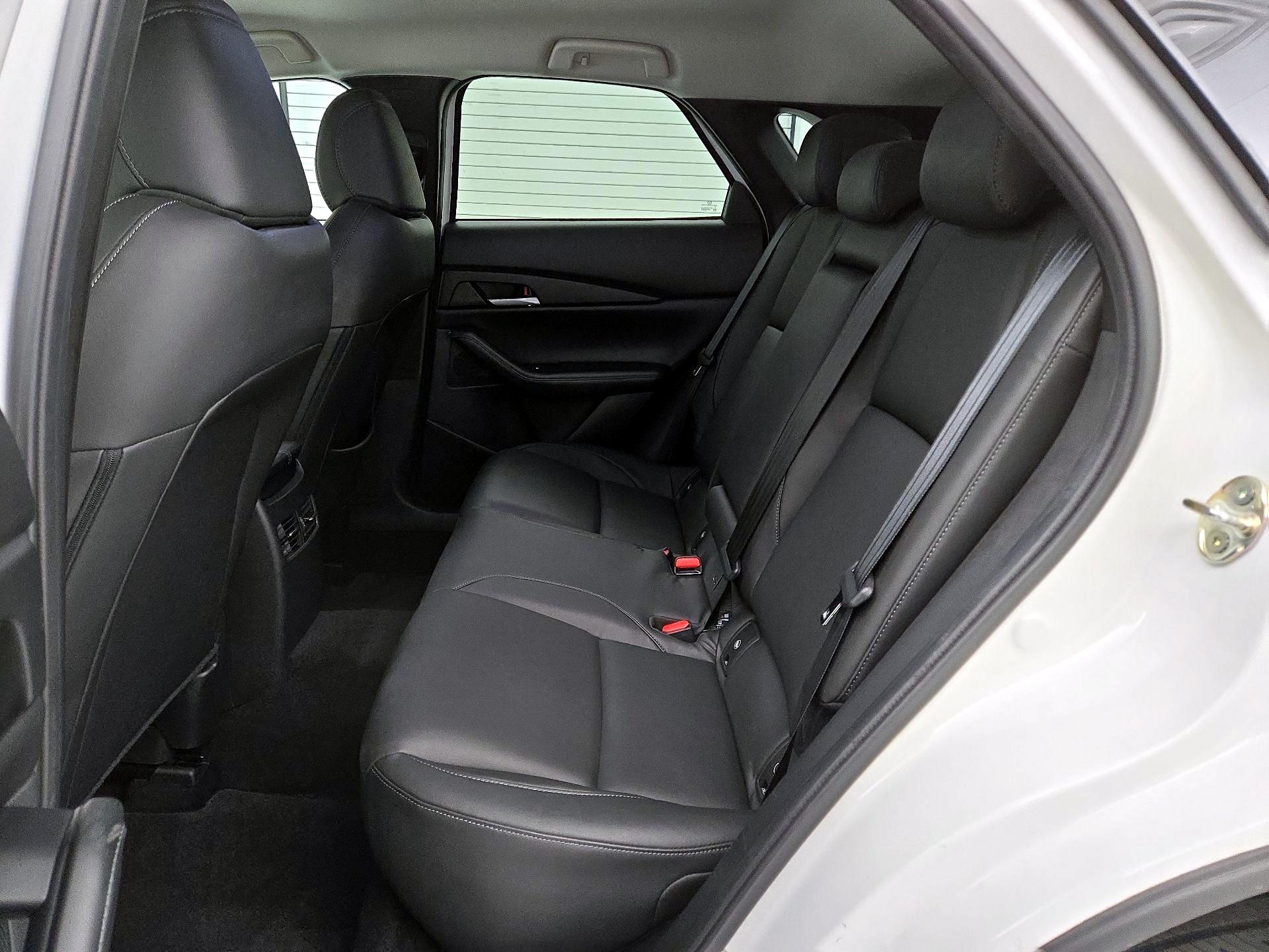 Thumbnail: 2022 Mazda CX-30 - 17