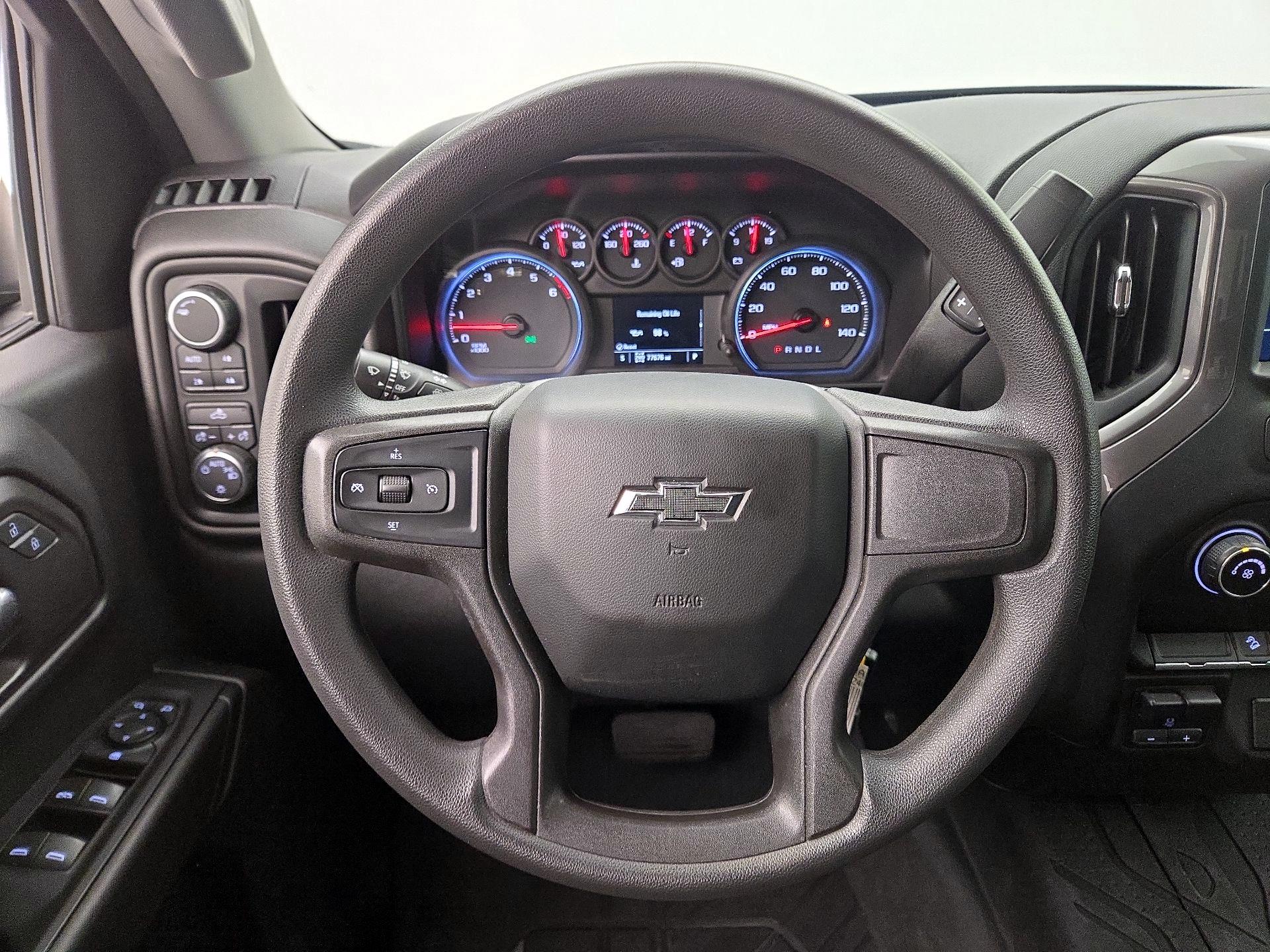 Thumbnail: 2019 Chevrolet Silverado 1500 - 10