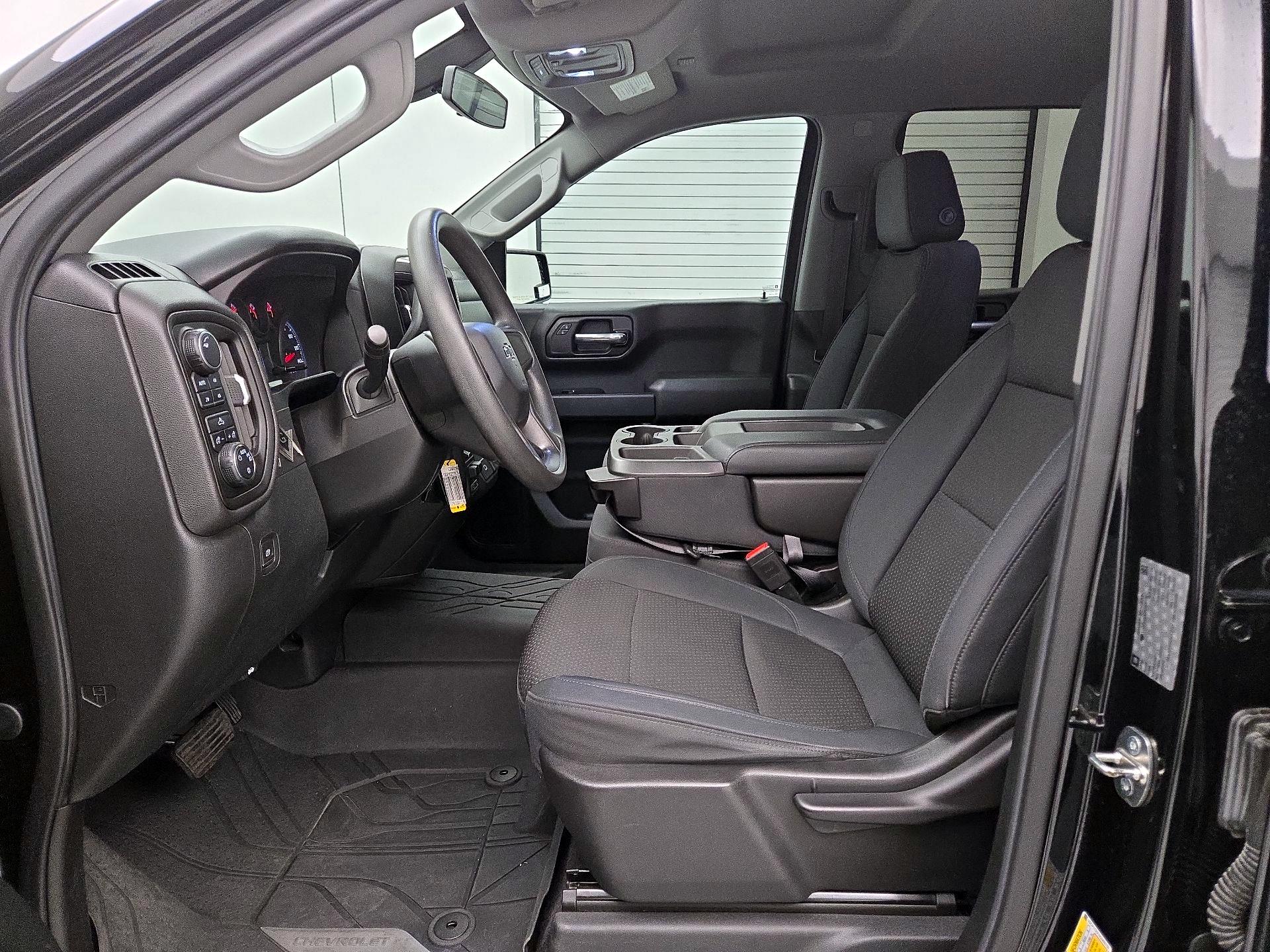 Thumbnail: 2019 Chevrolet Silverado 1500 - 11