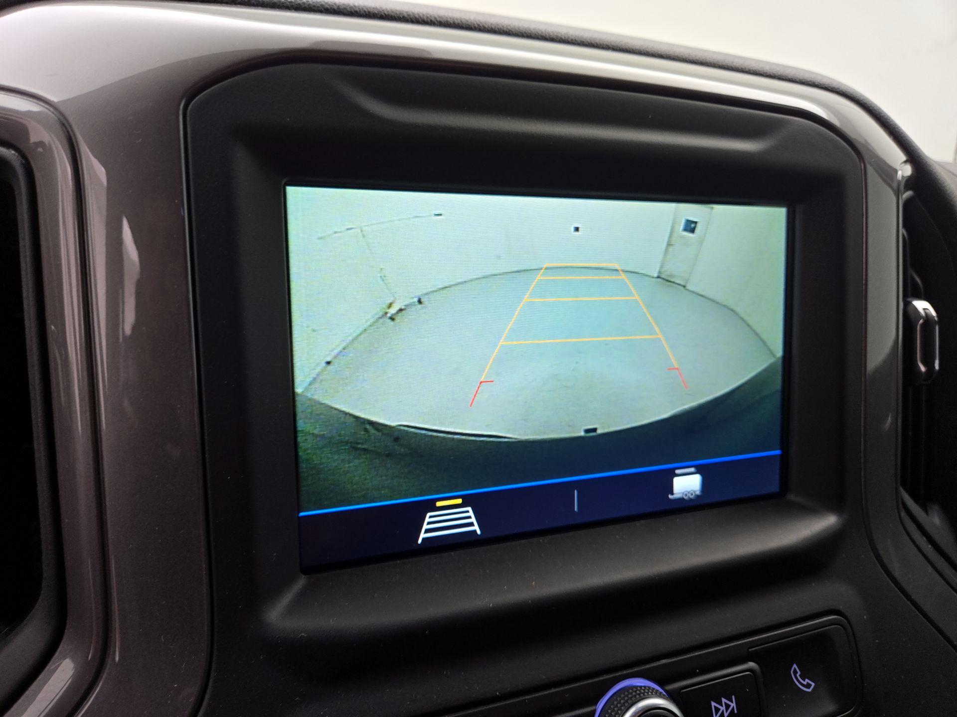 Thumbnail: 2019 Chevrolet Silverado 1500 - 15