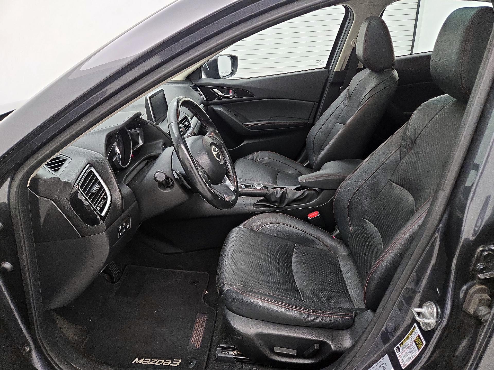 Thumbnail: 2015 Mazda Mazda3 - 11