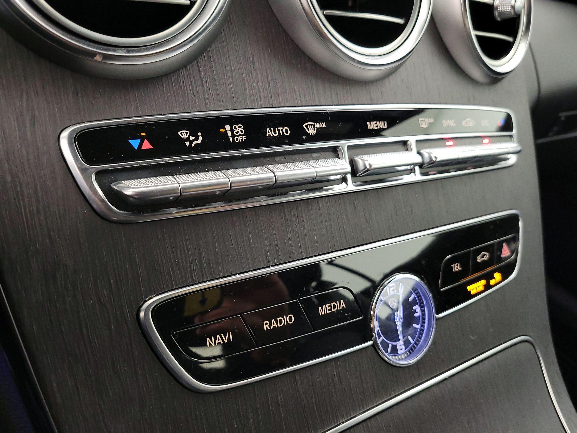 Thumbnail: 2023 Mercedes-Benz C-Class - 16