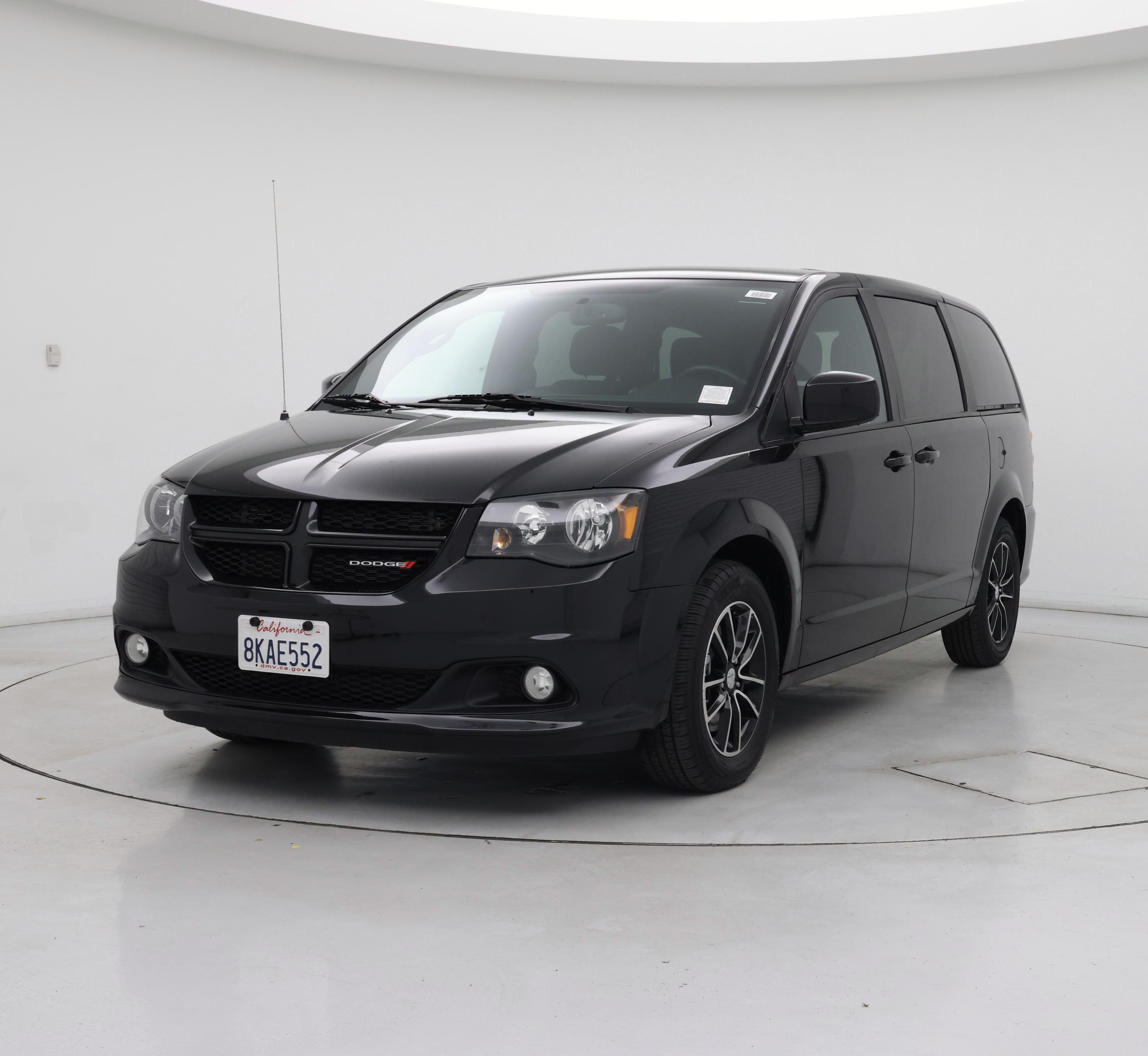 Thumbnail: 2018 Dodge Grand Caravan - 4