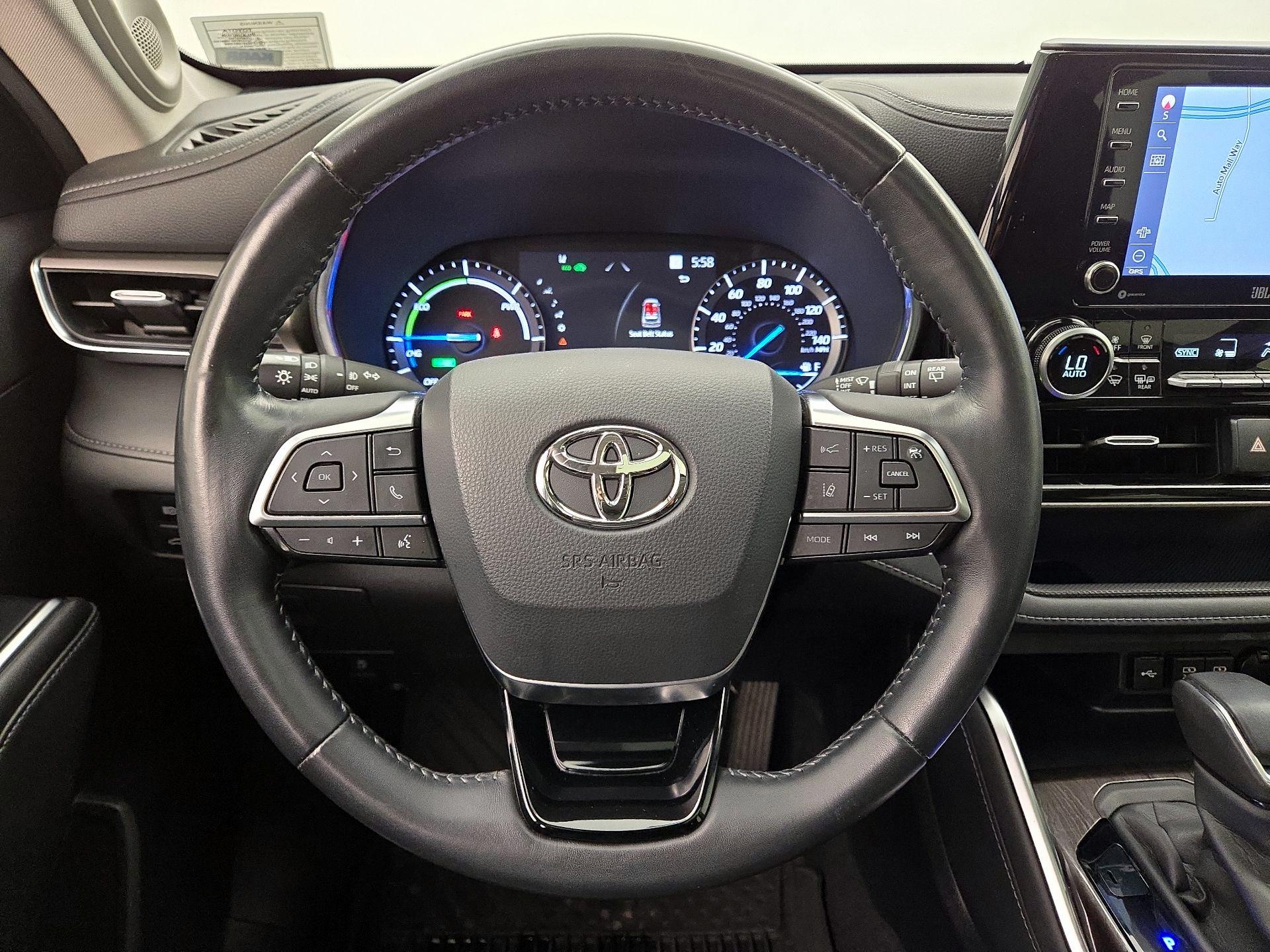 Thumbnail: 2020 Toyota Highlander - 10