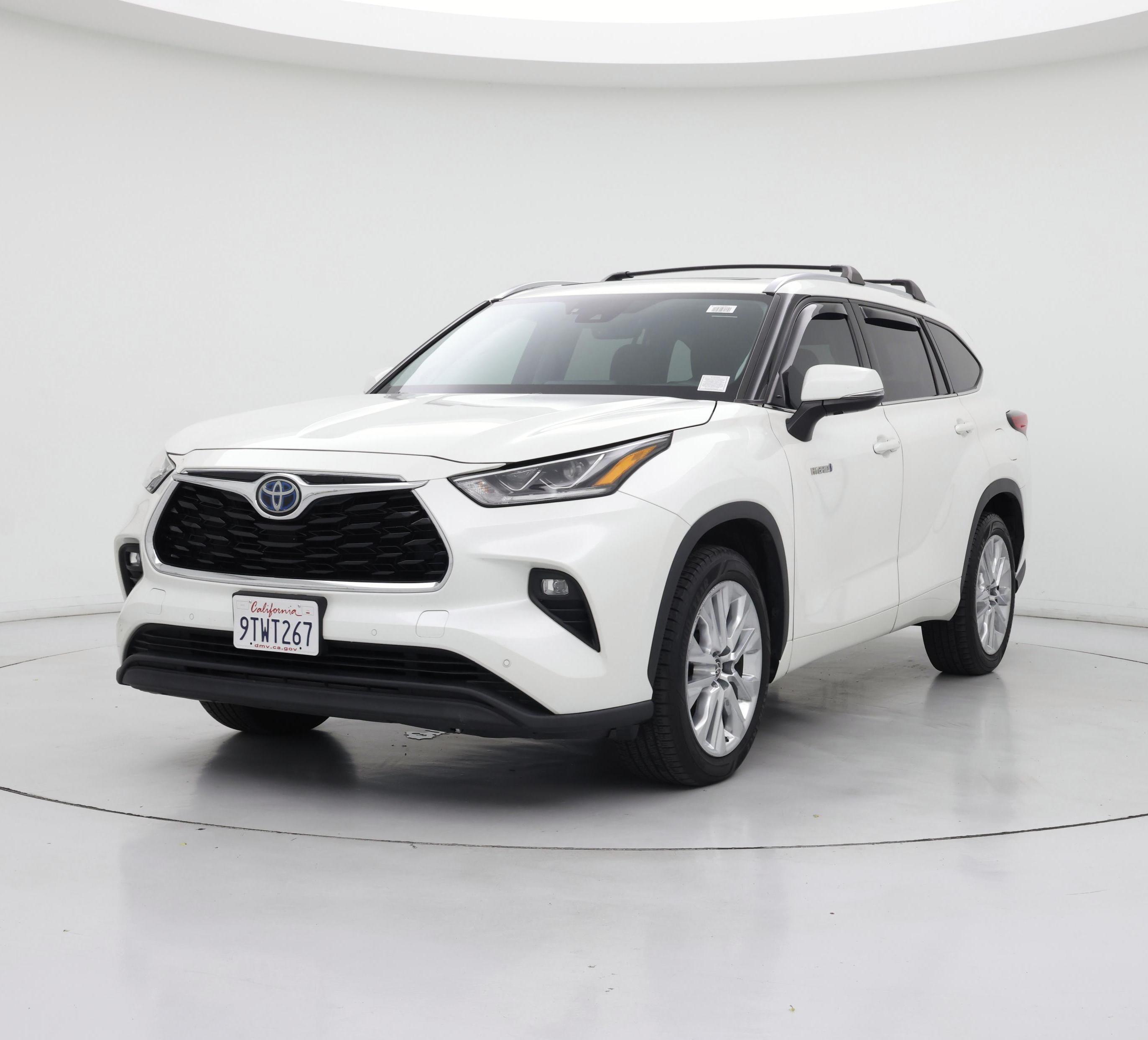 Thumbnail: 2020 Toyota Highlander - 4