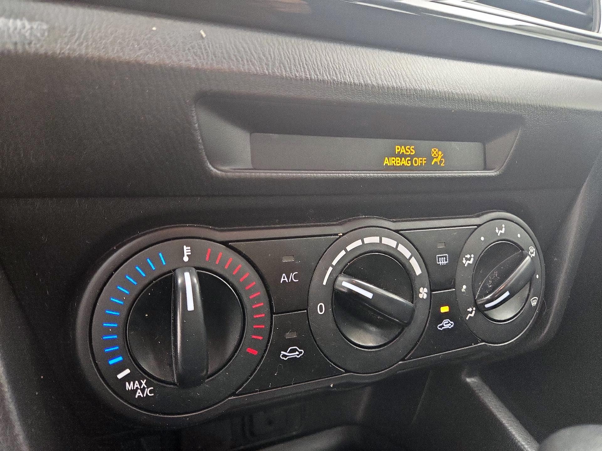 Thumbnail: 2014 Mazda Mazda3 - 14