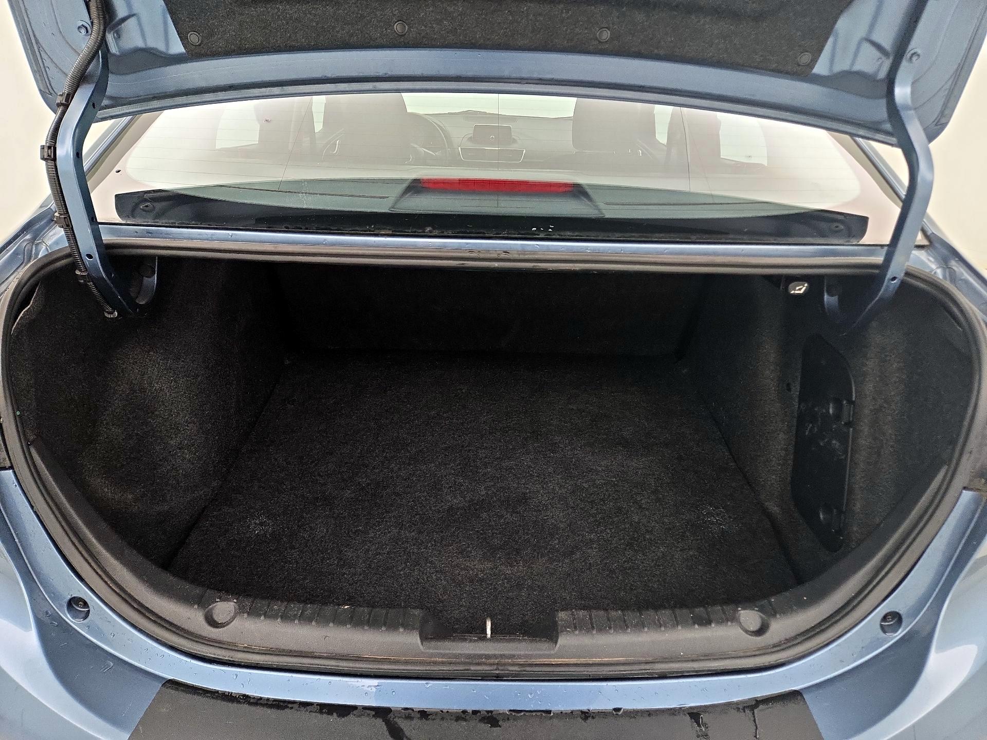 Thumbnail: 2014 Mazda Mazda3 - 17