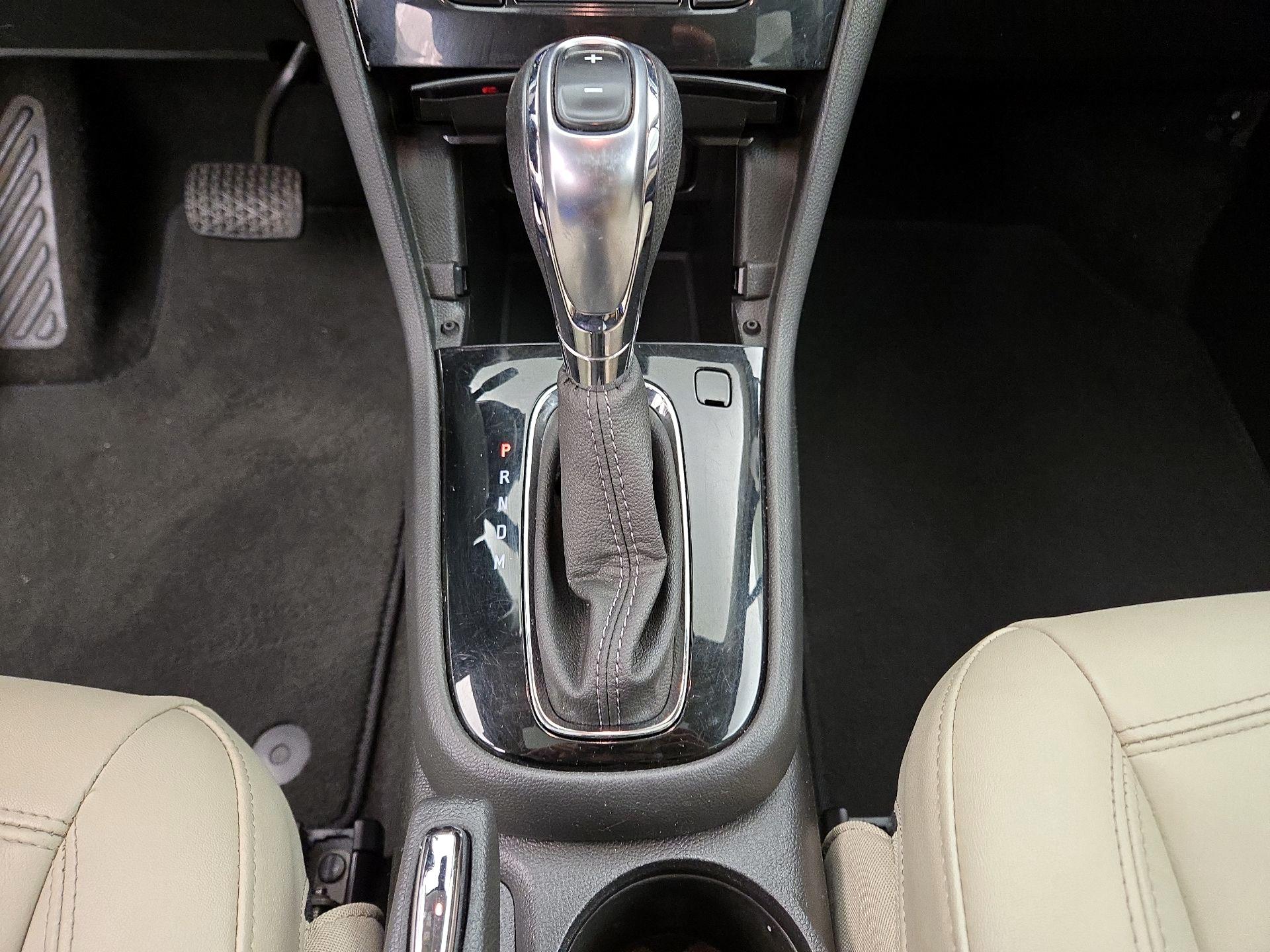 Thumbnail: 2018 Buick Encore - 18