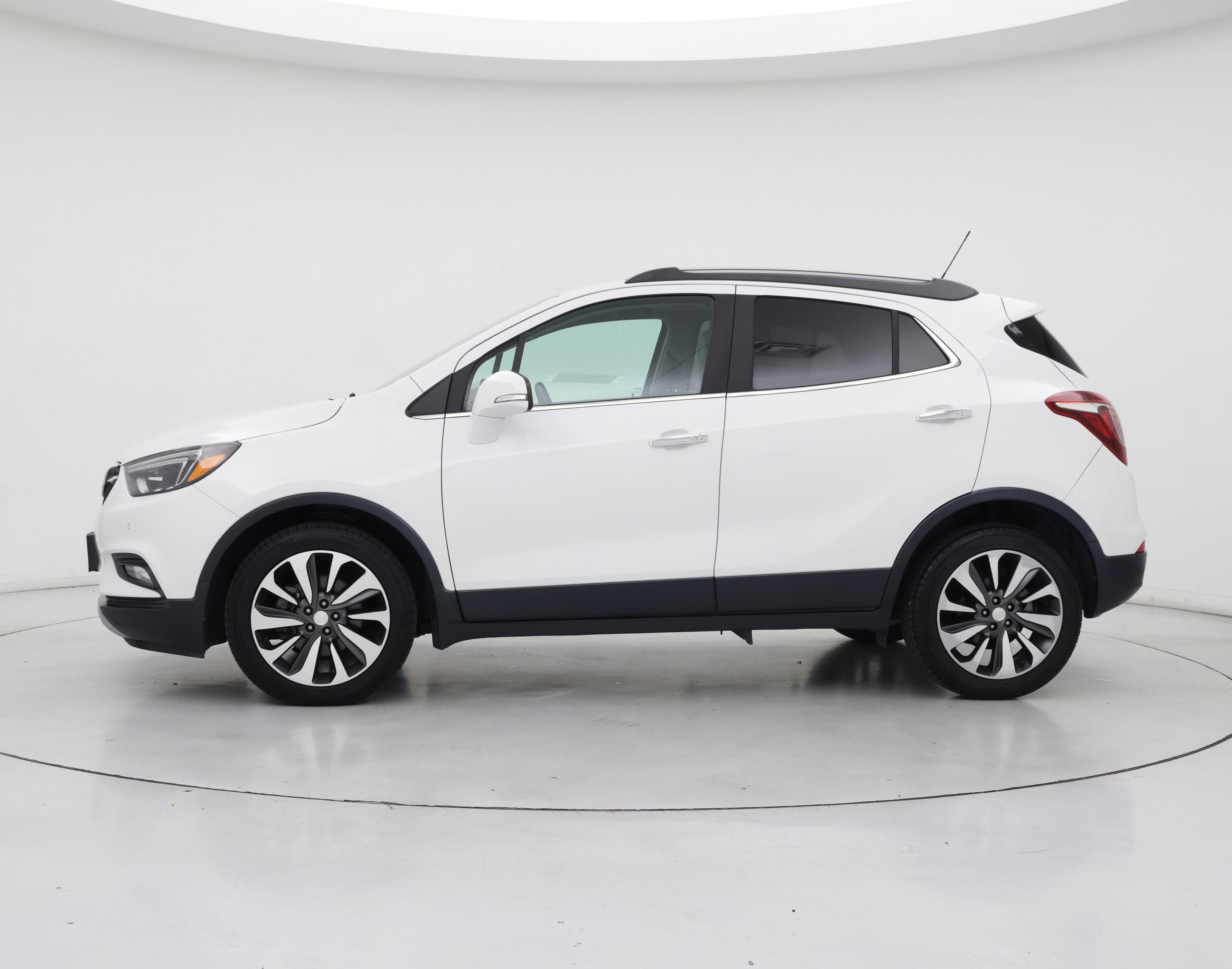 Thumbnail: 2018 Buick Encore - 3