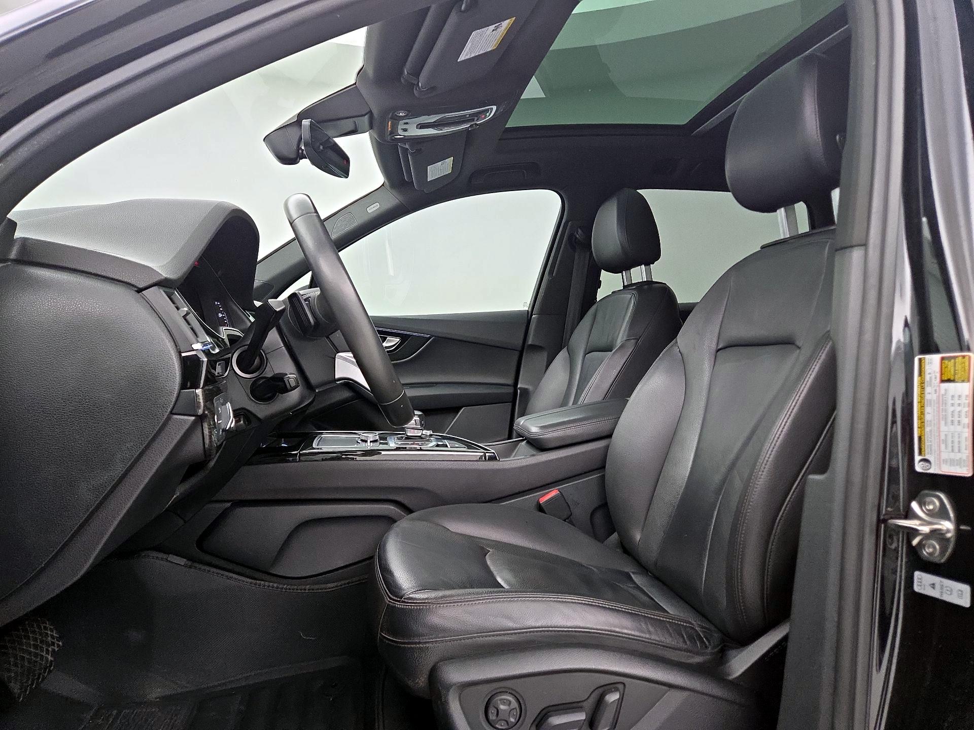 Thumbnail: 2019 Audi Q7 - 11