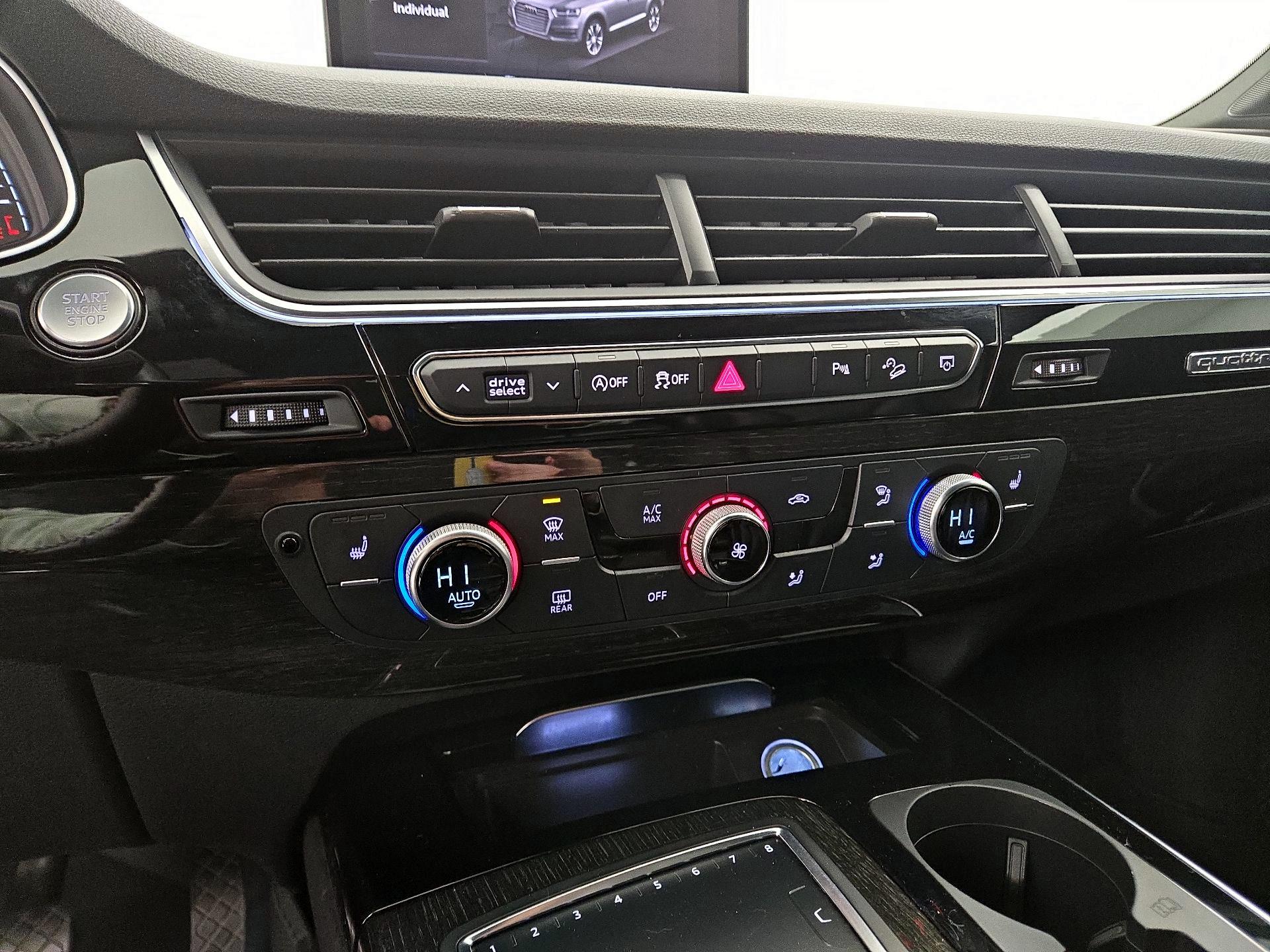 Thumbnail: 2019 Audi Q7 - 17