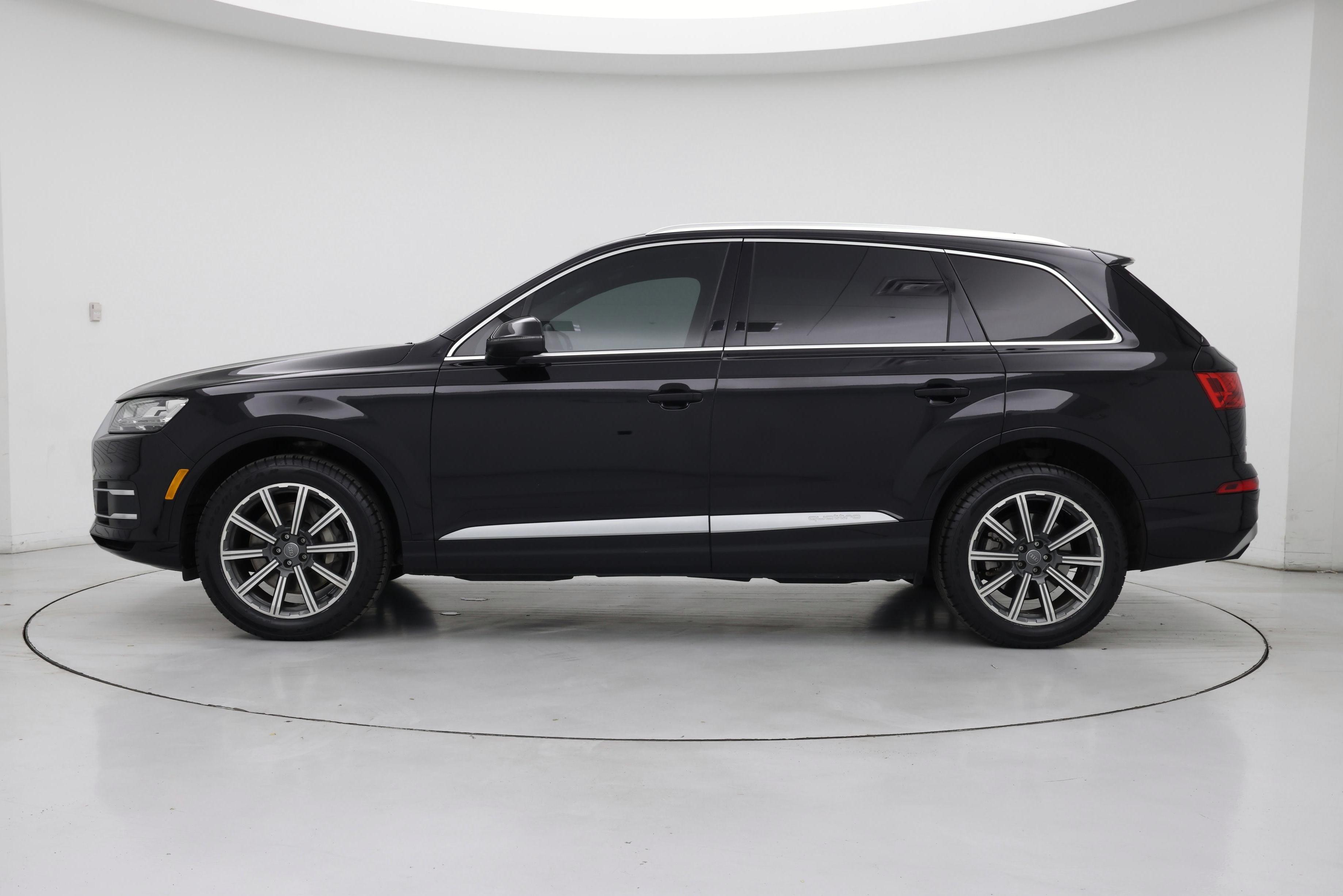 Thumbnail: 2019 Audi Q7 - 3