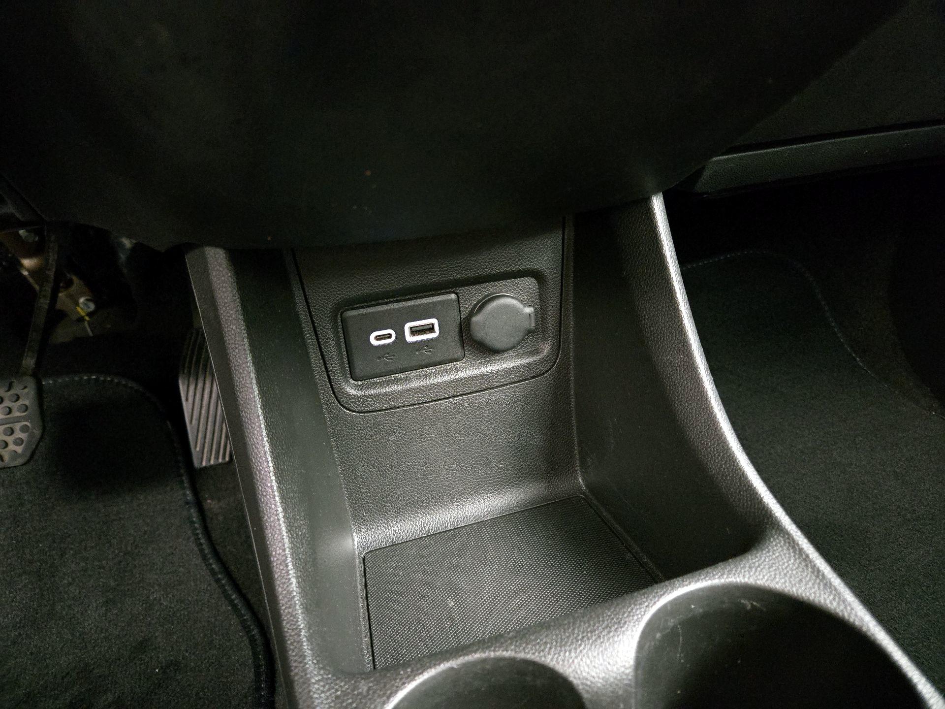 Thumbnail: 2020 Chevrolet Spark - 18