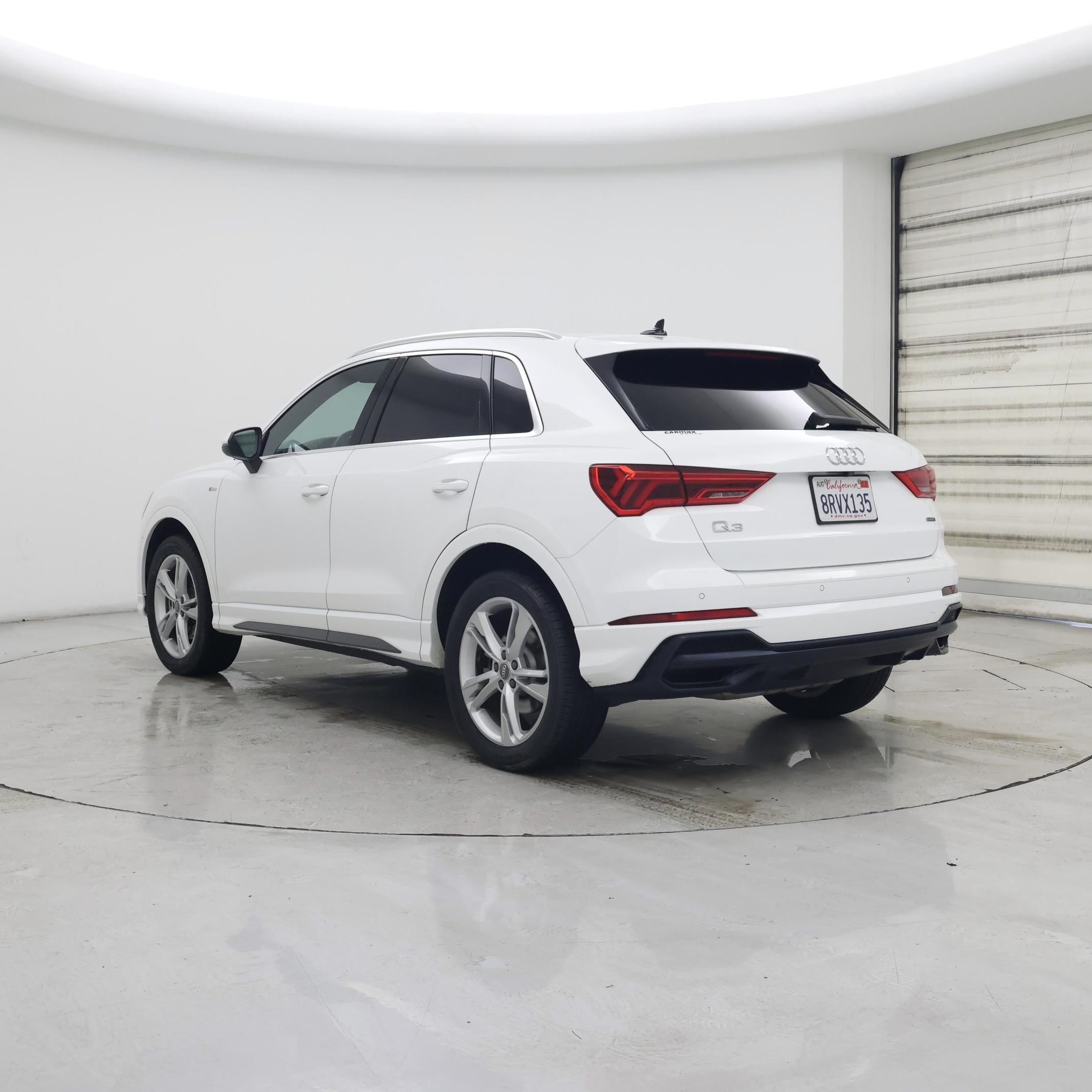 Thumbnail: 2020 Audi Q3 - 2