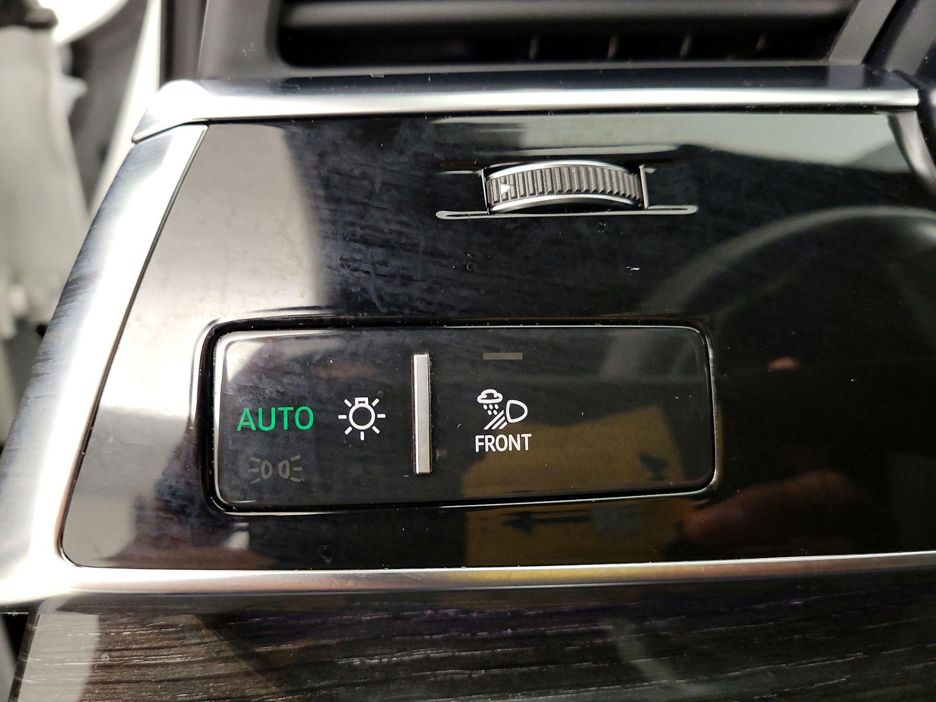 Thumbnail: 2022 Audi Q7 - 13