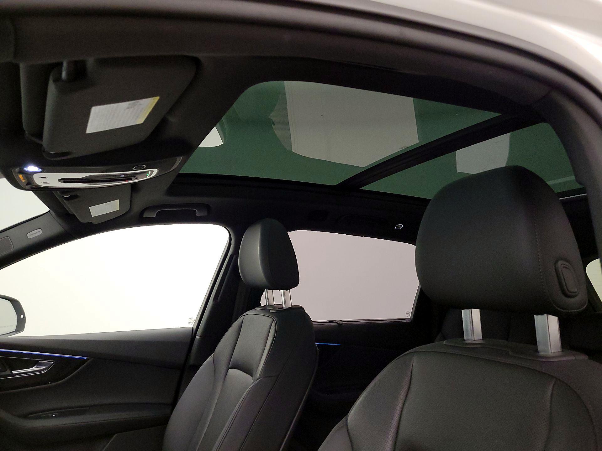 Thumbnail: 2022 Audi Q7 - 20