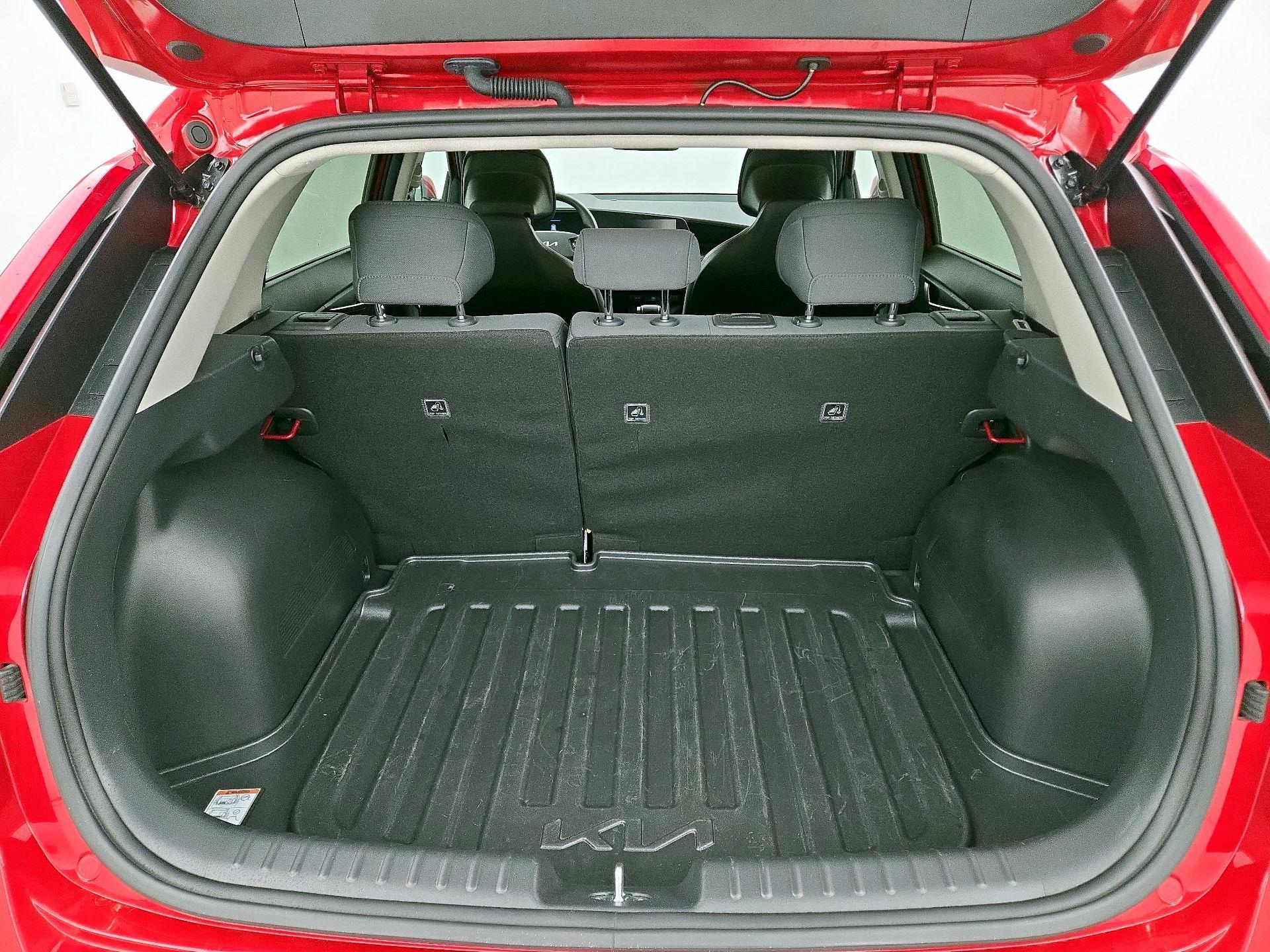 Thumbnail: 2023 Kia Niro - 20