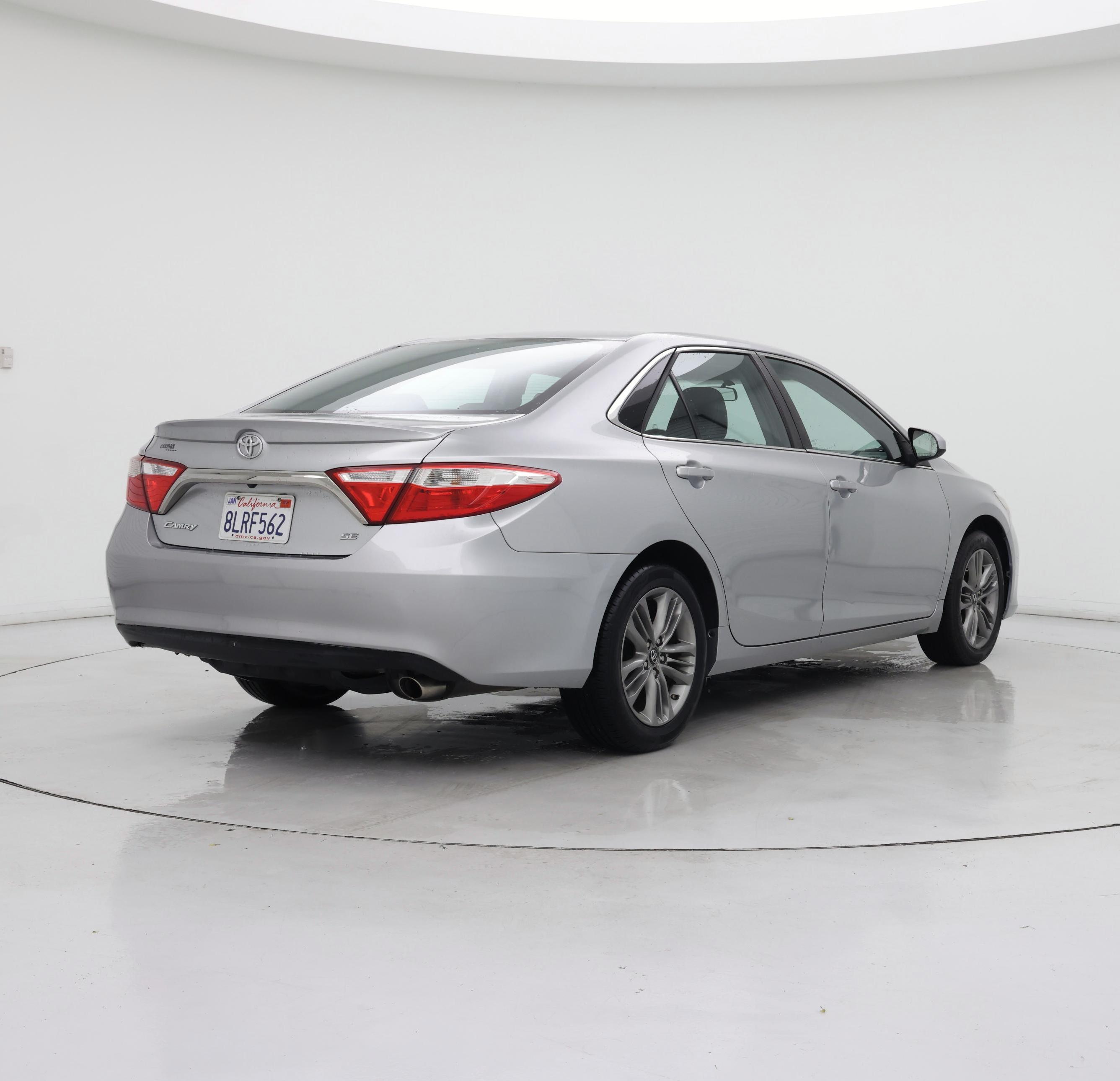 Thumbnail: 2017 Toyota Camry - 8