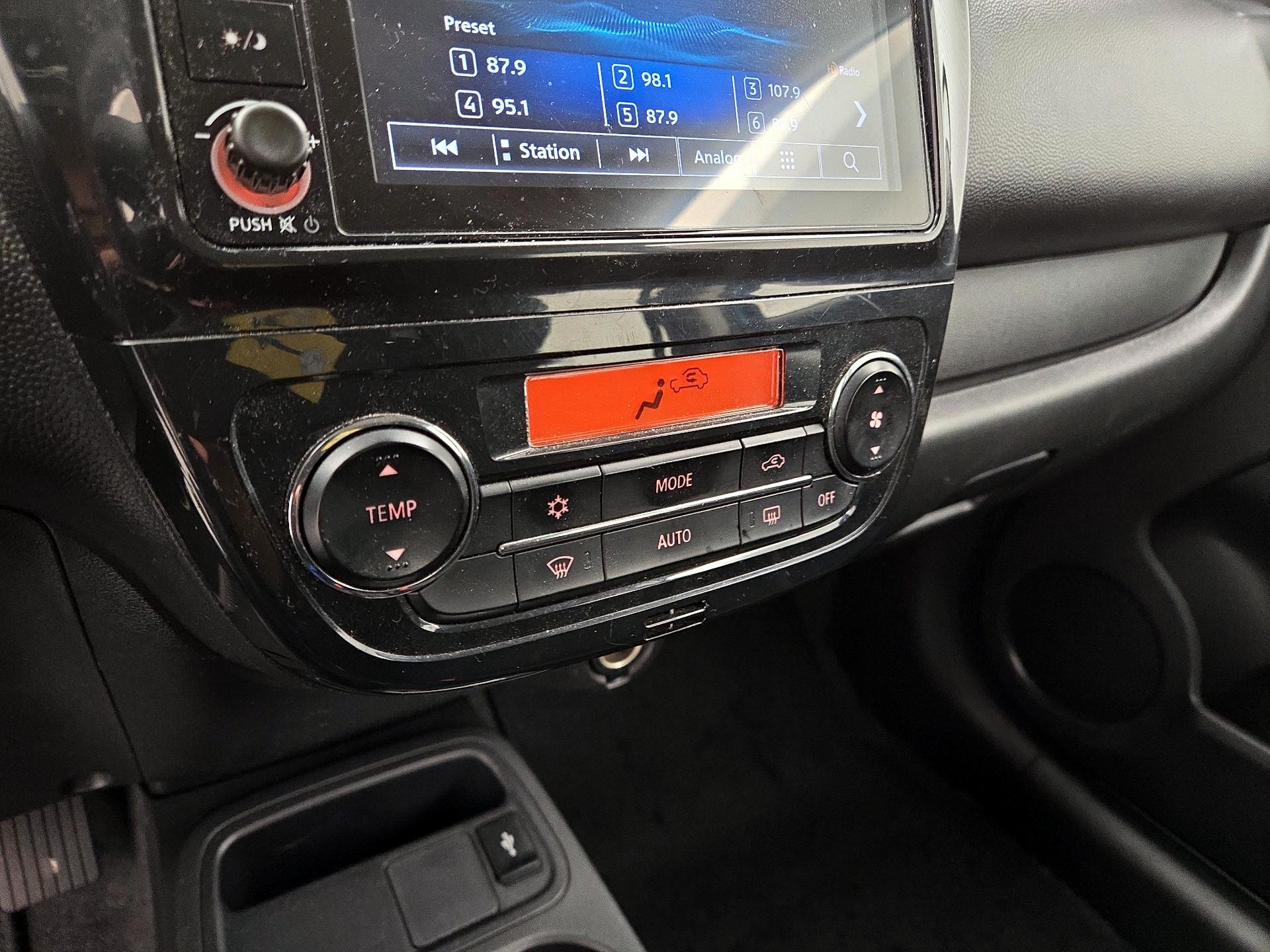 Thumbnail: 2021 Mitsubishi Mirage - 16