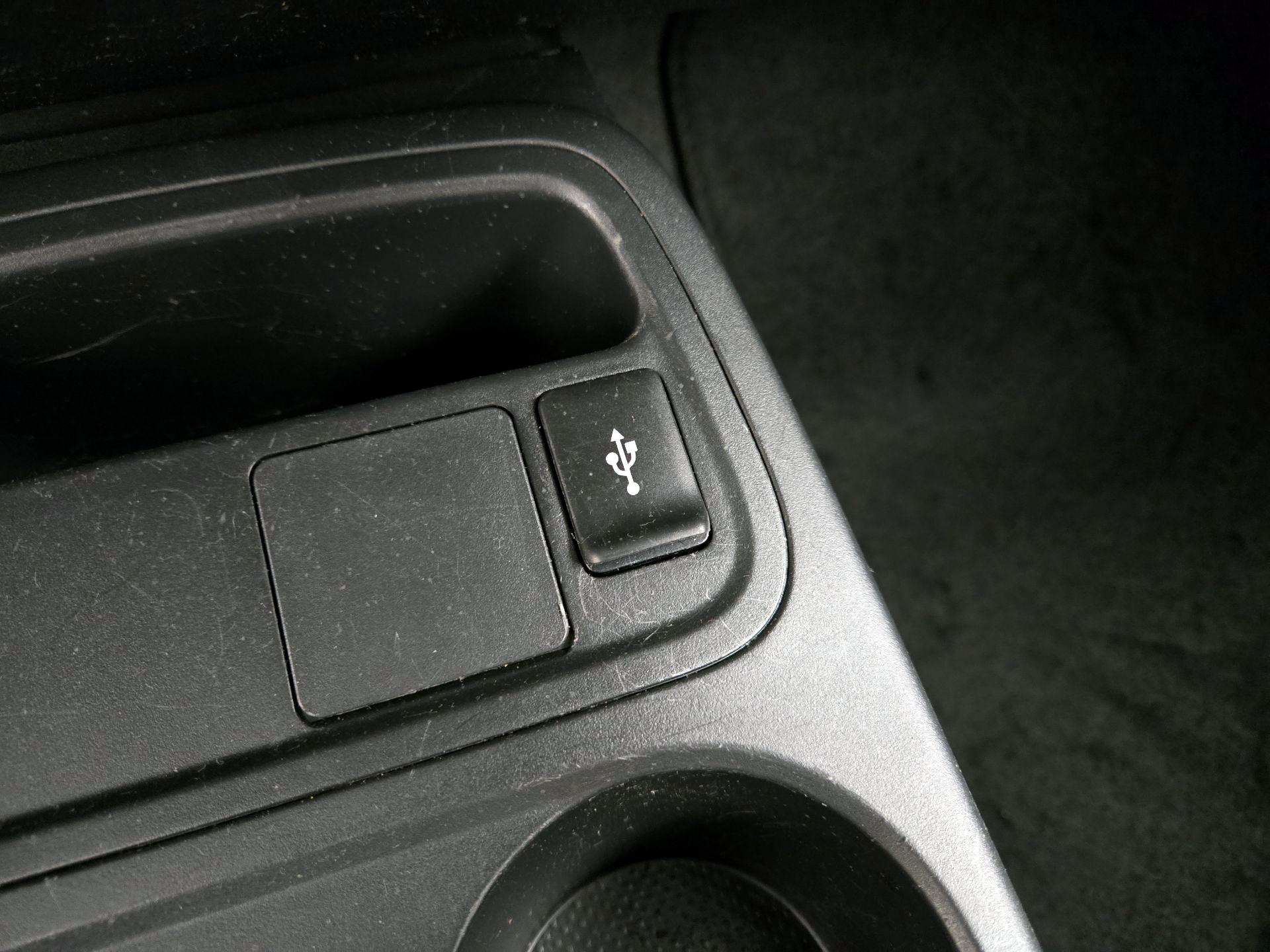 Thumbnail: 2021 Mitsubishi Mirage - 18