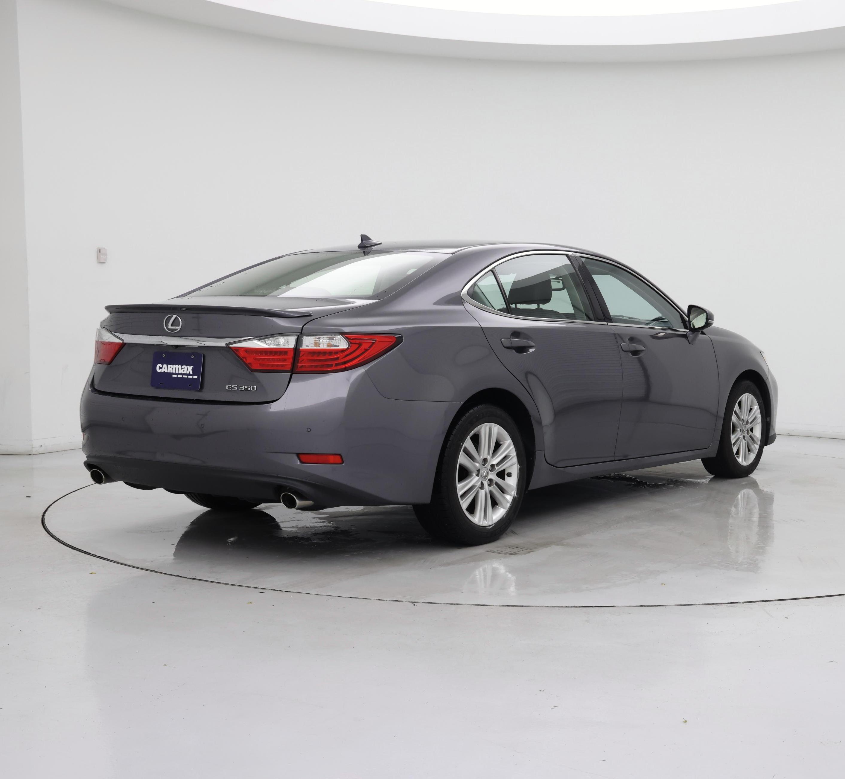 Thumbnail: 2014 Lexus ES - 8