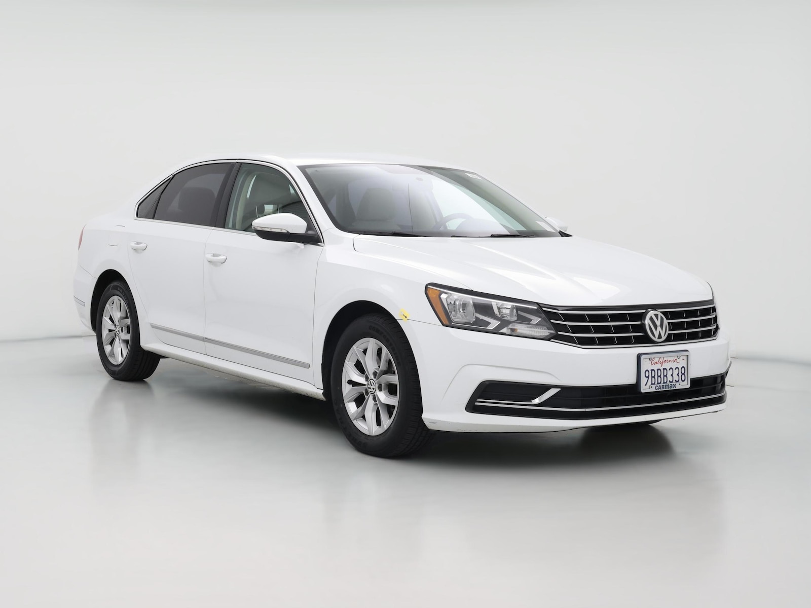 2017 Volkswagen Passat S