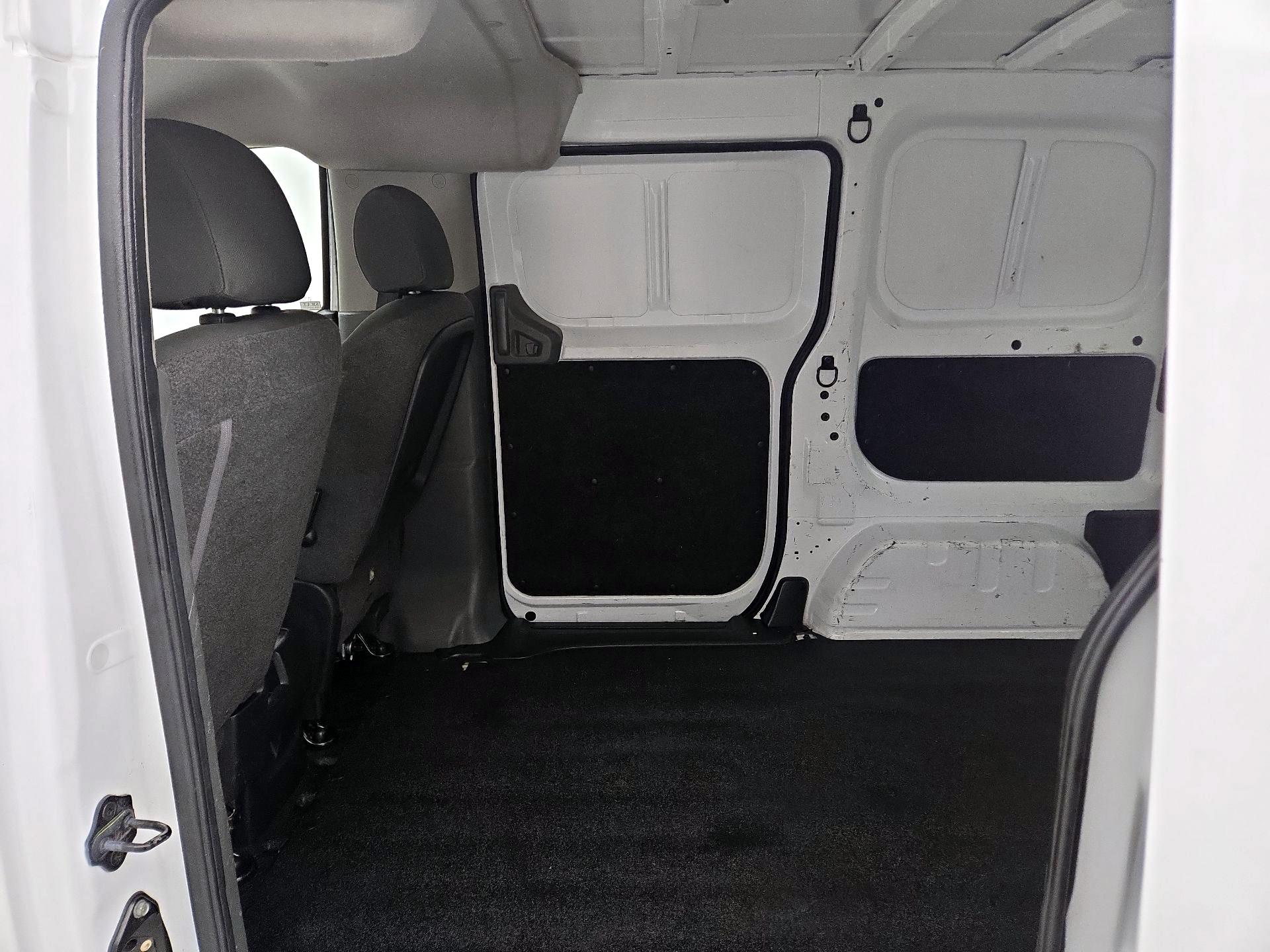 Thumbnail: 2021 Nissan NV200 - 19