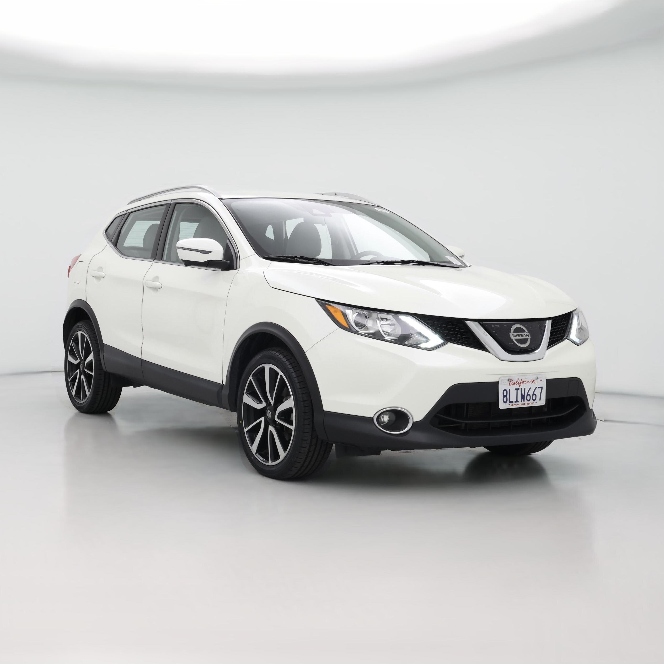 Thumbnail: 2019 Nissan Rogue Sport - 1