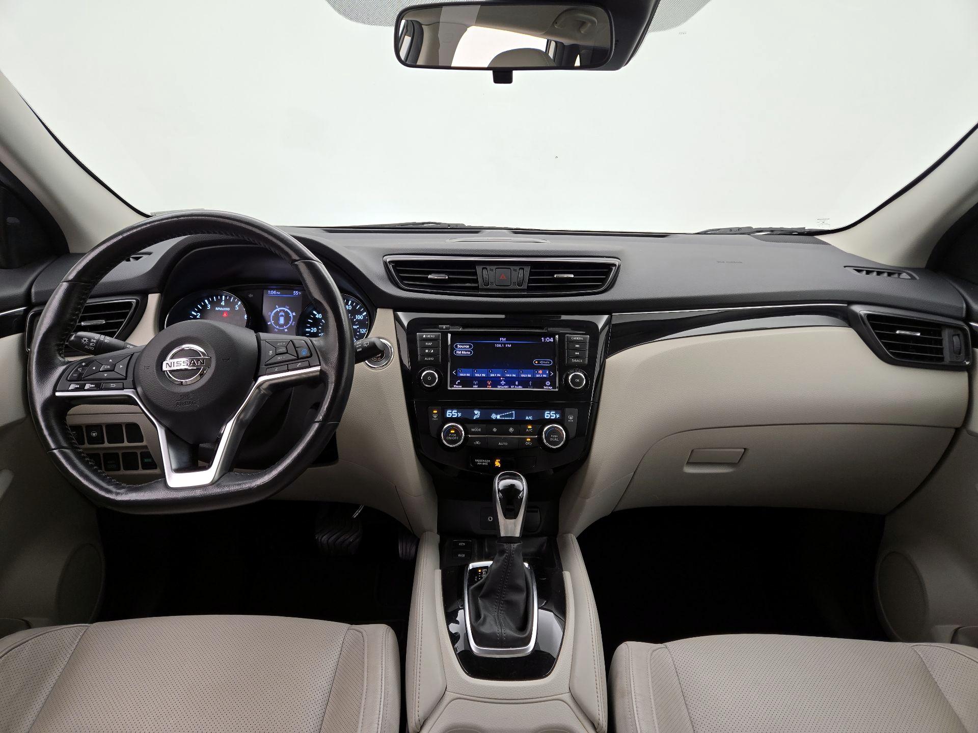 Thumbnail: 2019 Nissan Rogue Sport - 9