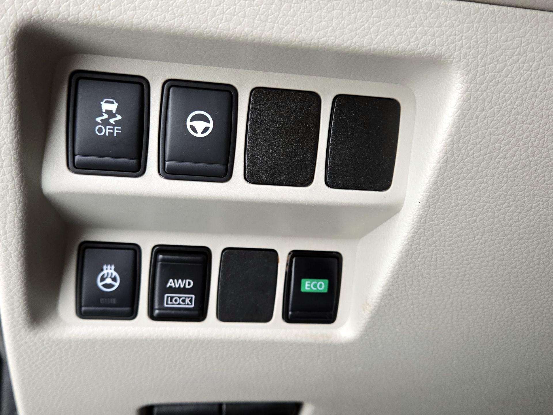 Thumbnail: 2019 Nissan Rogue Sport - 13